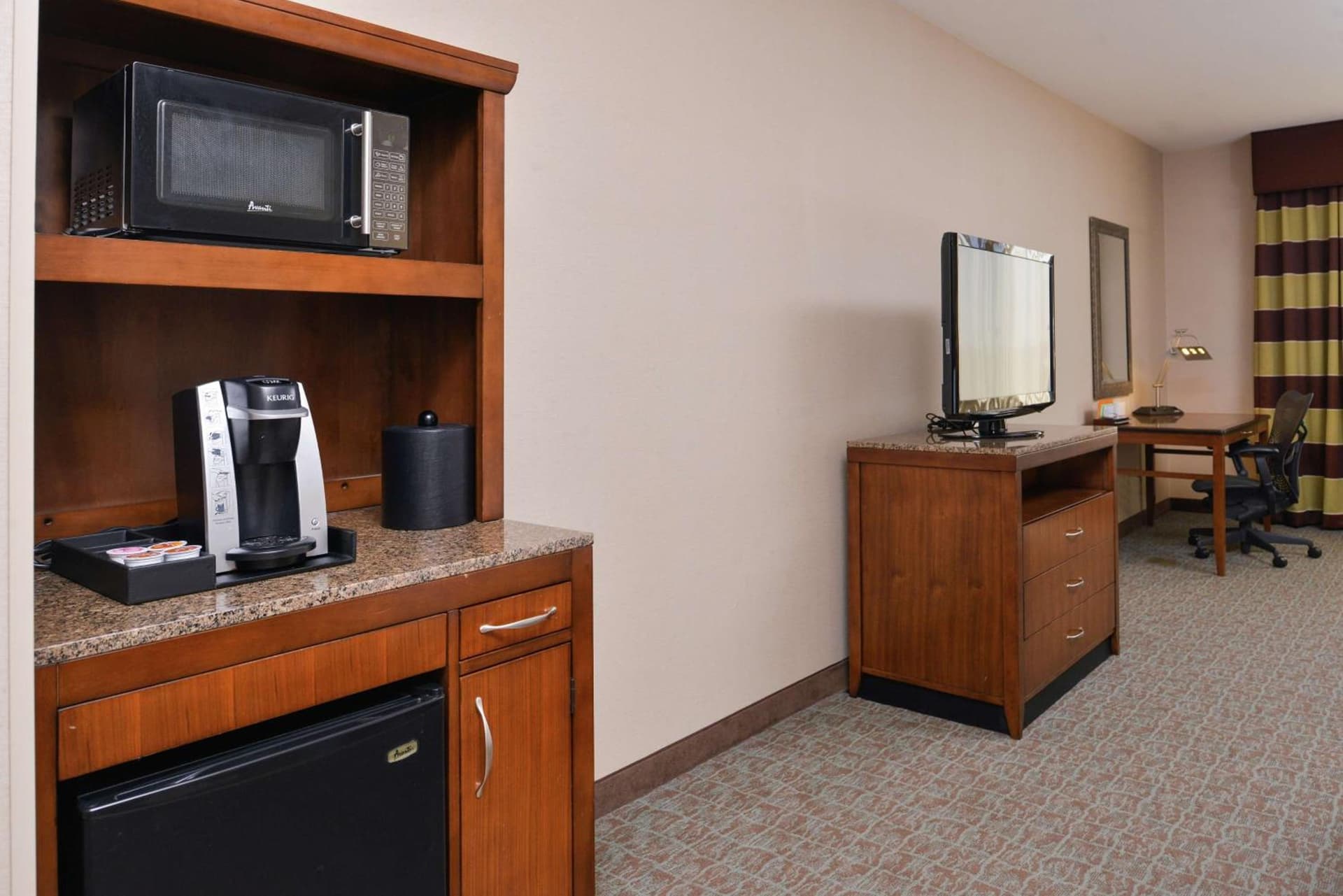 Hilton Garden Inn Boise Spectrum property views in Boise, ID — gallery photo 3