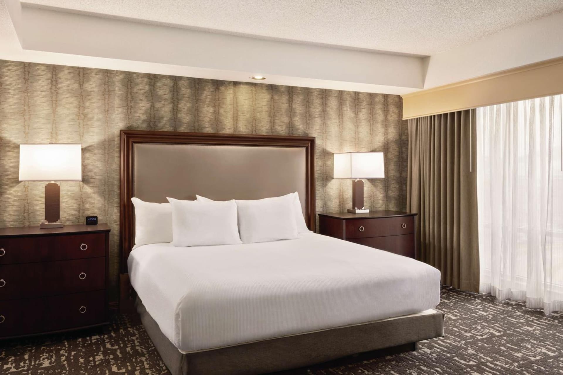 Embassy Suites by Hilton Franklin Cool Spring gallery photo in Franklin, TN — image 34