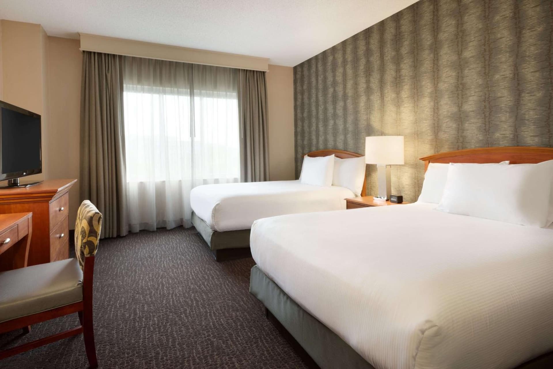 Embassy Suites by Hilton Franklin Cool Spring gallery photo in Franklin, TN — image 22