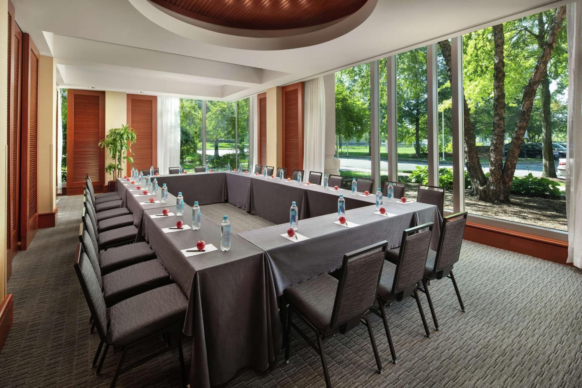 Hilton Boston Logan Airport gallery photo in Boston, MA — image 21
