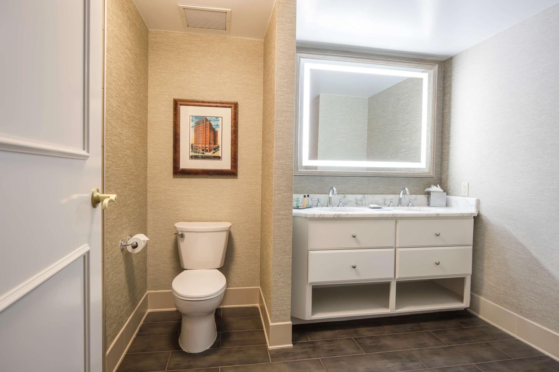 Hilton Baton Rouge Capitol Center gallery photo in Baton Rouge, LA — image 32
