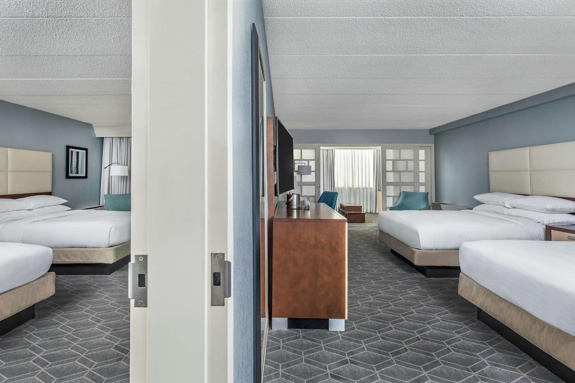 DoubleTree by Hilton Columbia interior in Columbia, MD — gallery photo 2