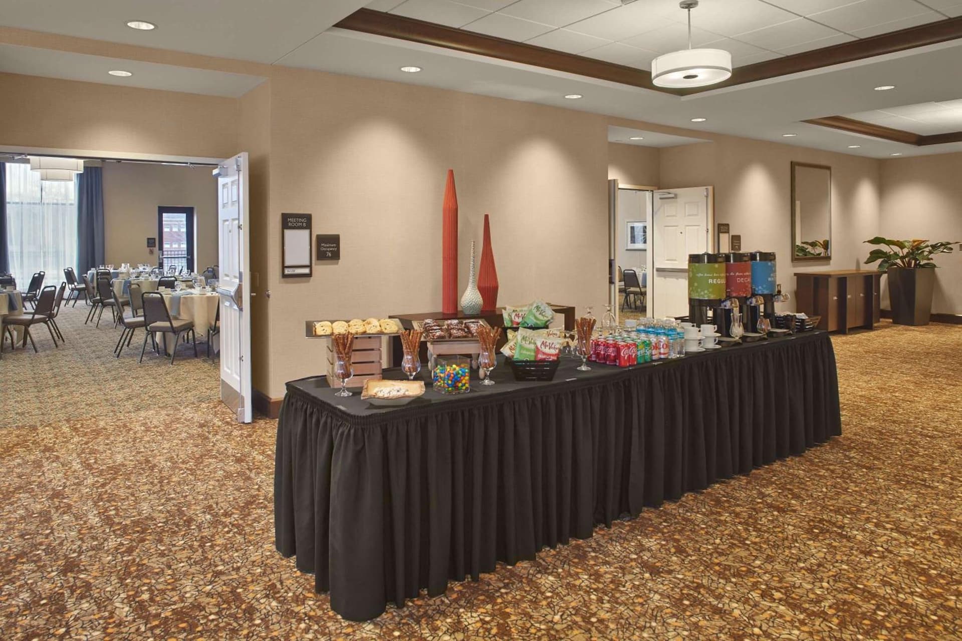Hilton Garden Inn Akron gallery photo in Akron, OH — image 12