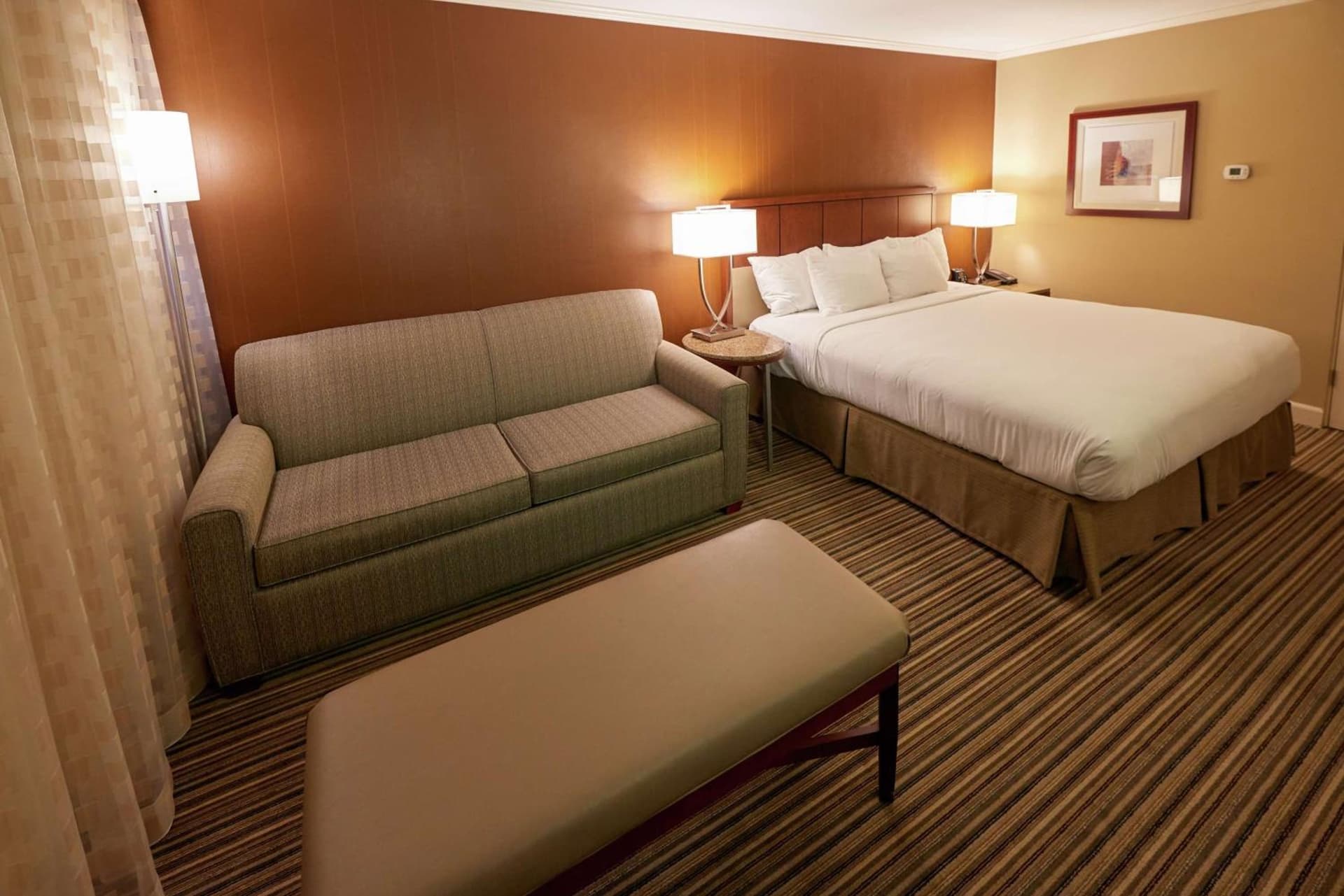 DoubleTree by Hilton Akron Fairlawn gallery photo in Fairlawn, OH — image 16