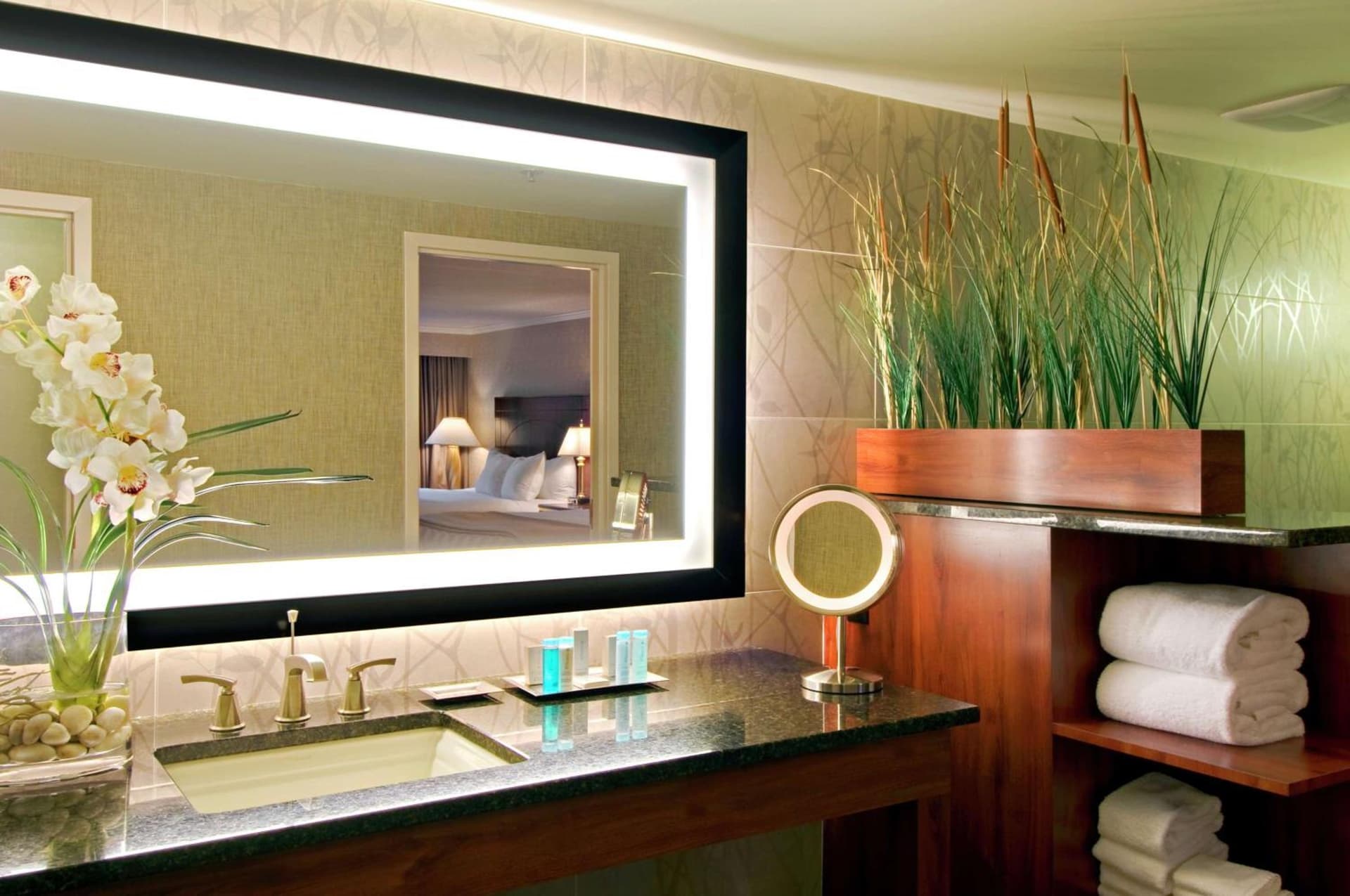 DoubleTree by Hilton Akron Fairlawn gallery photo in Fairlawn, OH — image 53