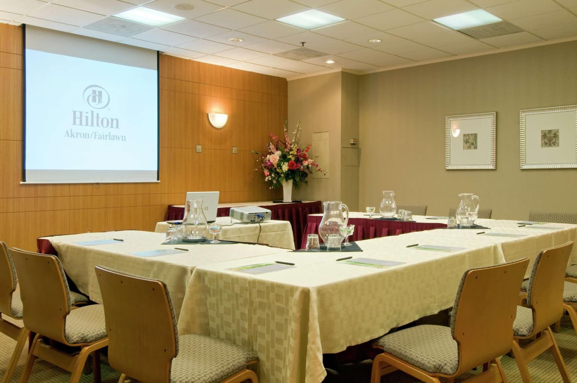 DoubleTree by Hilton Akron Fairlawn gallery photo in Fairlawn, OH — image 56