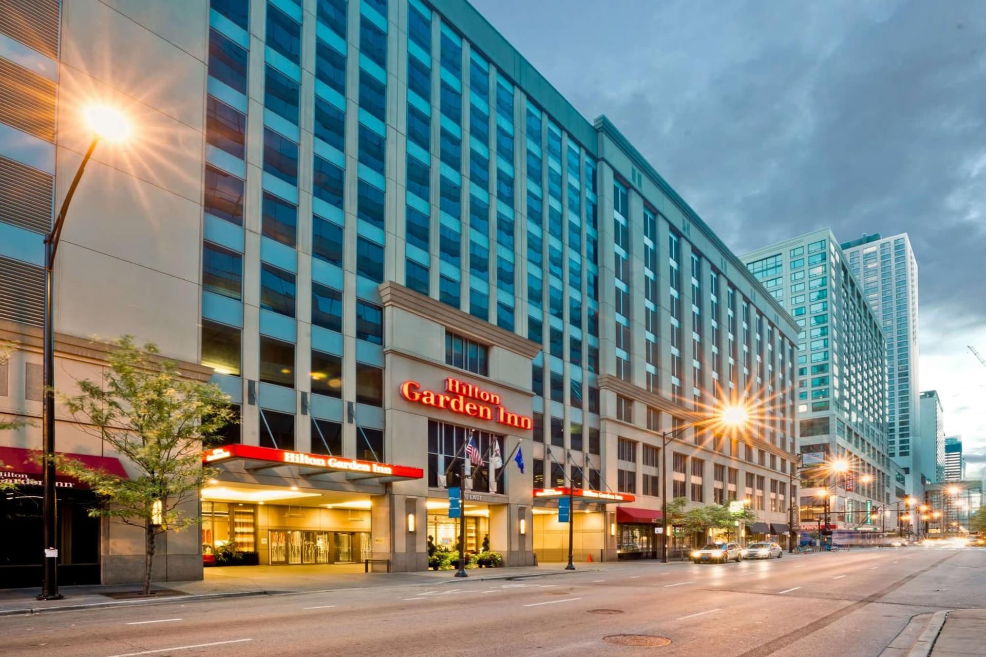 Hilton Garden Inn Chicago Downtown/Magnificent Mile featured exterior or lobby in Chicago, IL — similar hotel