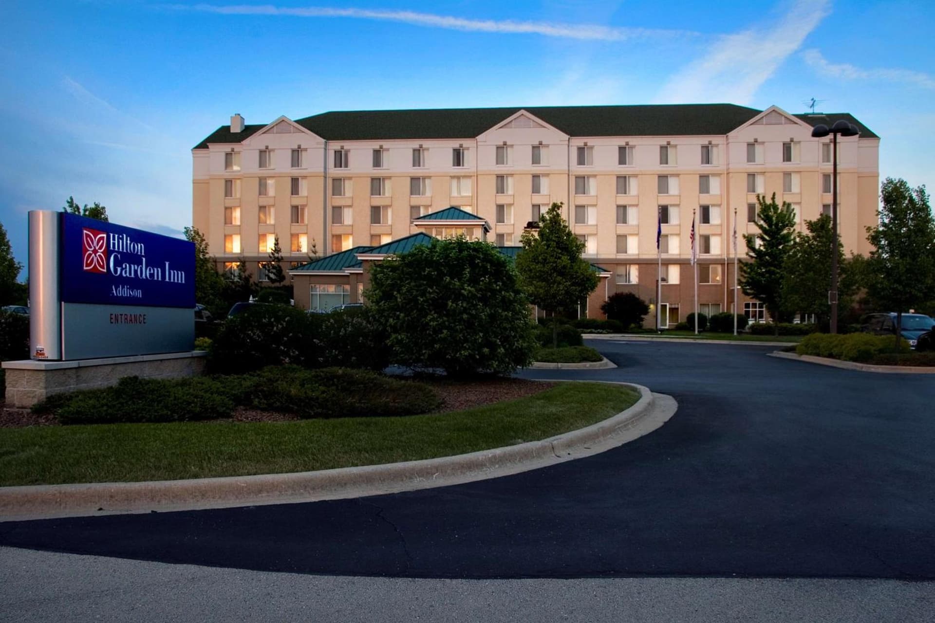 Hilton Garden Inn Addison featured exterior or lobby in Addison, IL — similar hotel