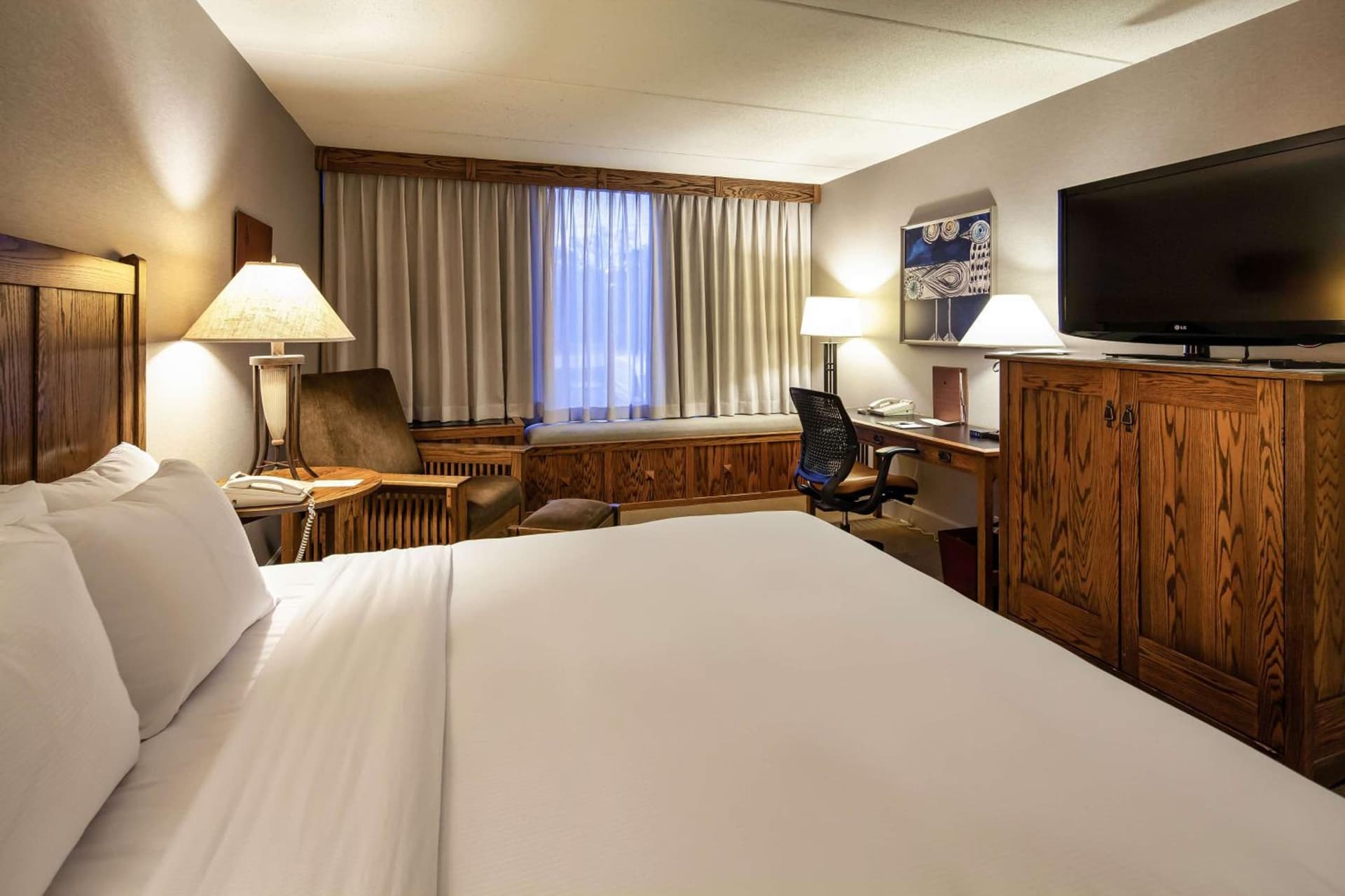 DoubleTree by Hilton Libertyville-Mundelein gallery photo in Mundelein, IL — image 14