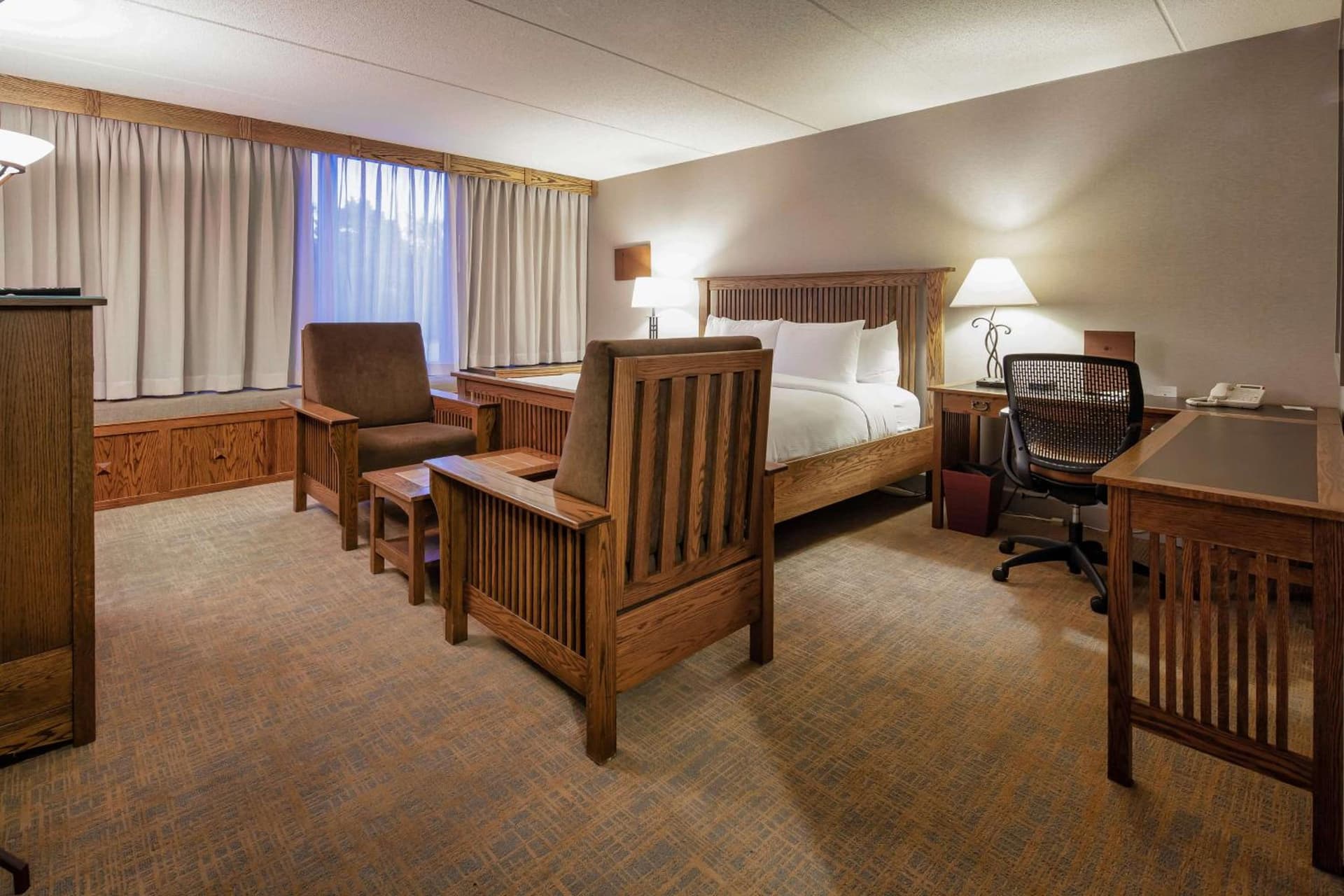 DoubleTree by Hilton Libertyville-Mundelein gallery photo in Mundelein, IL — image 26