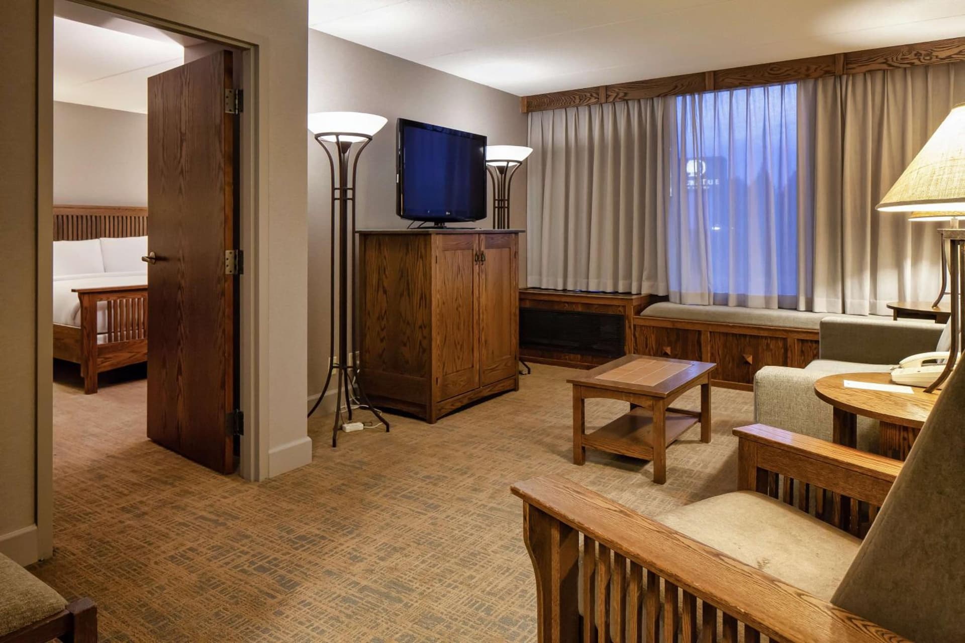 DoubleTree by Hilton Libertyville-Mundelein gallery photo in Mundelein, IL — image 4