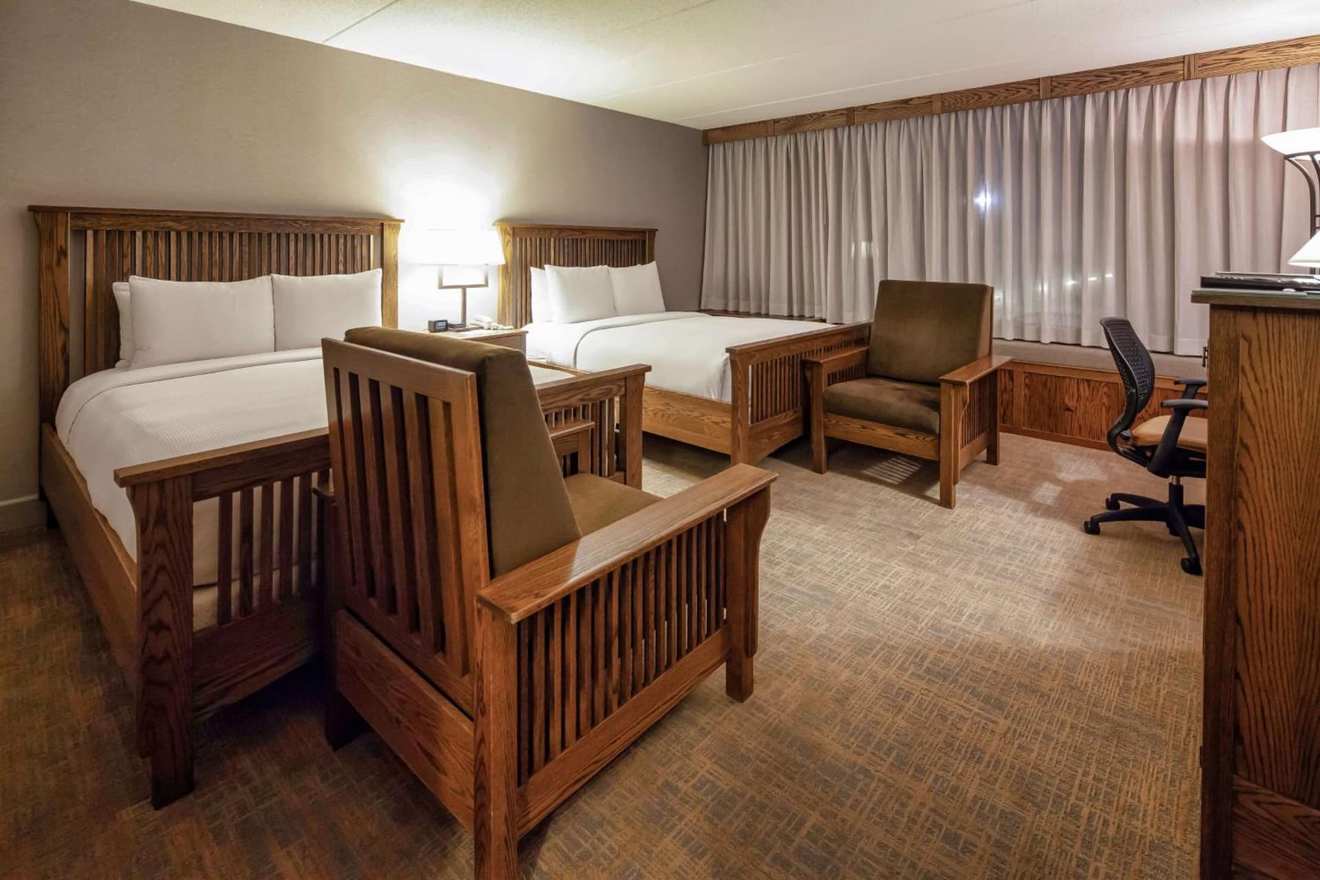 DoubleTree by Hilton Libertyville-Mundelein gallery photo in Mundelein, IL — image 12