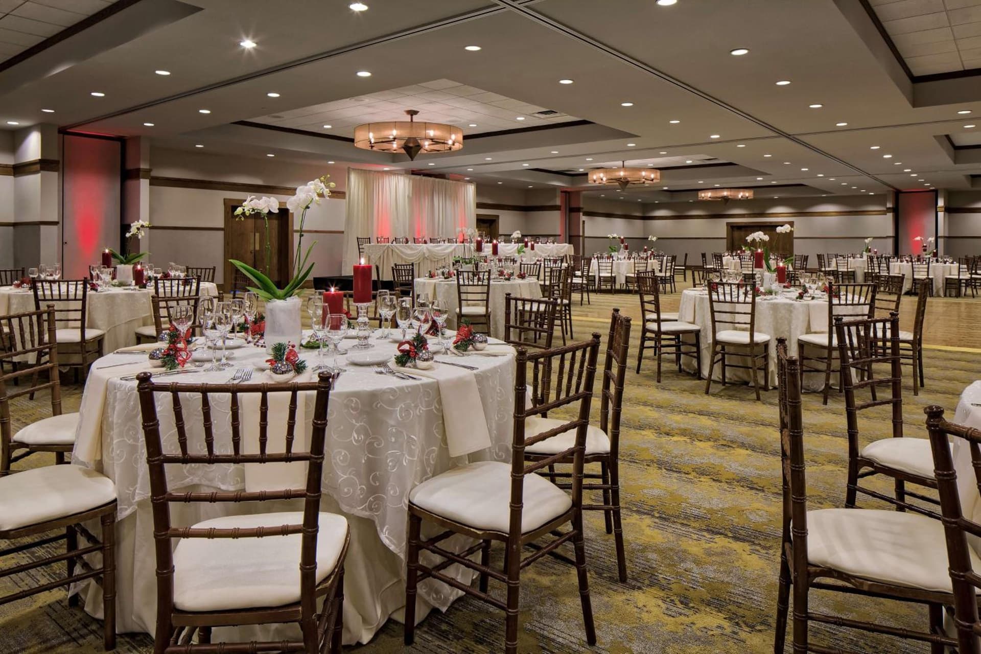 DoubleTree by Hilton Libertyville-Mundelein gallery photo in Mundelein, IL — image 19