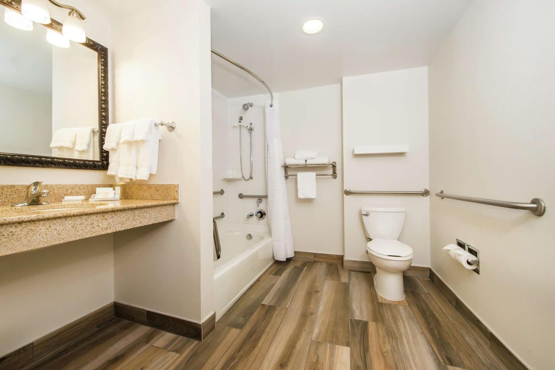 Hilton Garden Inn Charlottesville property views in Charlottesville, VA — gallery photo 3