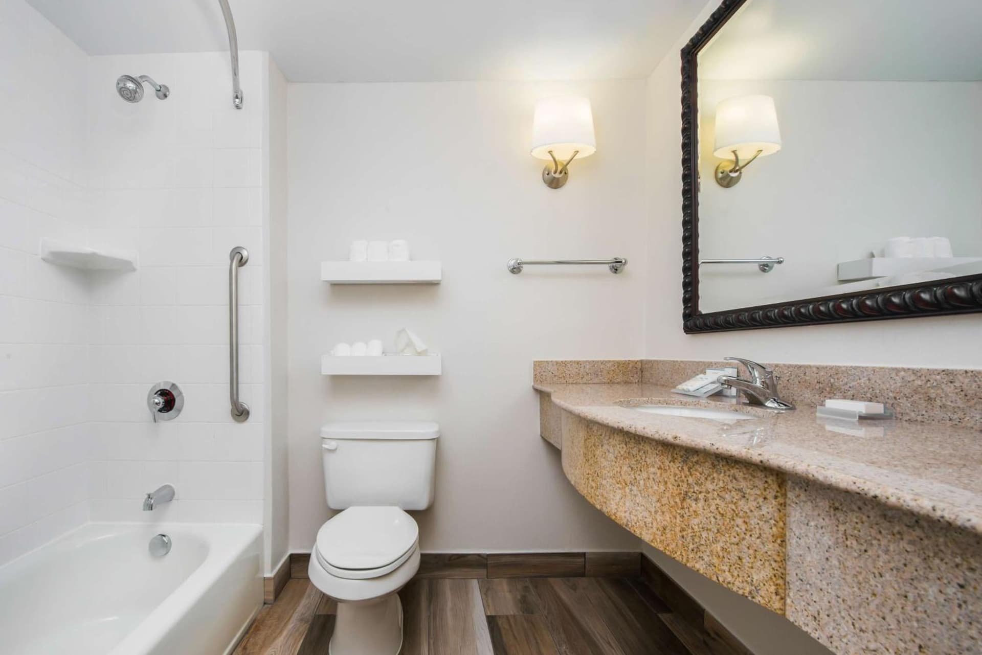 Hilton Garden Inn Charlottesville gallery photo in Charlottesville, VA — image 15