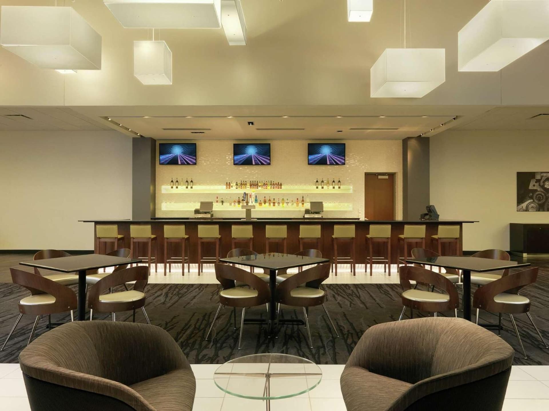 DoubleTree by Hilton Hotel Cedar Rapids Convention Complex gallery photo in Cedar Rapids, IA — image 18