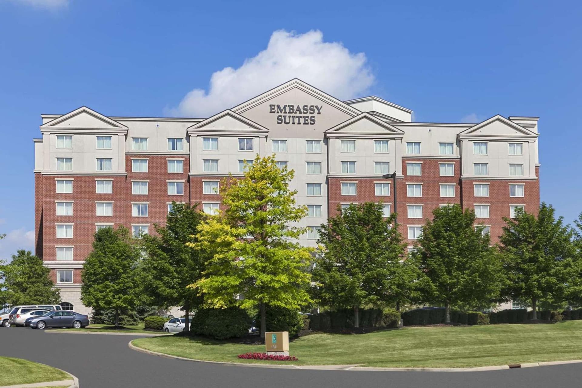 Embassy Suites by Hilton Cleveland Rockside featured exterior or lobby in Independence, OH — similar hotel