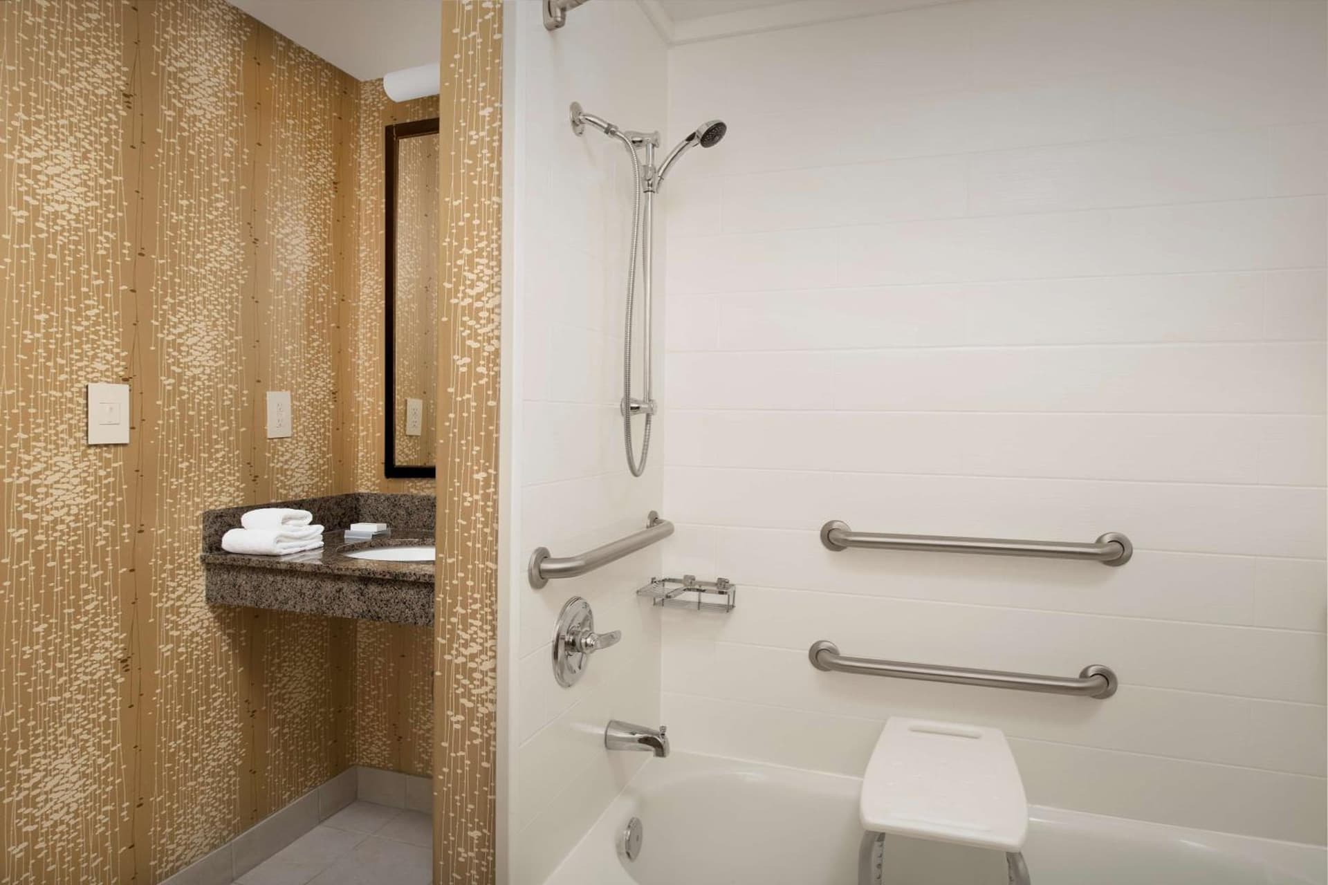 Hilton Garden Inn Charlotte/Mooresville gallery photo in Mooresville, NC — image 31