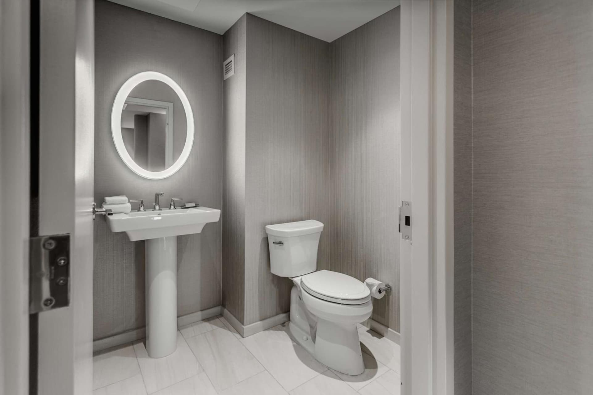 Hilton Columbus at Easton gallery photo in Columbus, OH — image 33