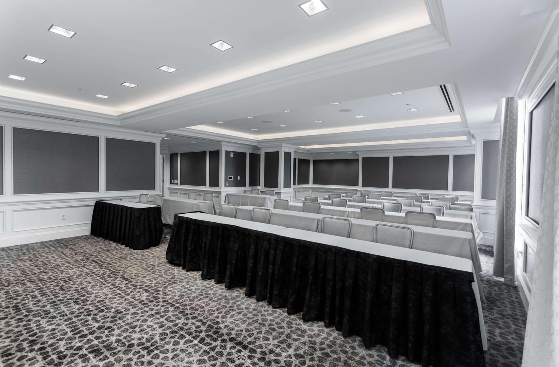Hilton Columbus at Easton gallery photo in Columbus, OH — image 34