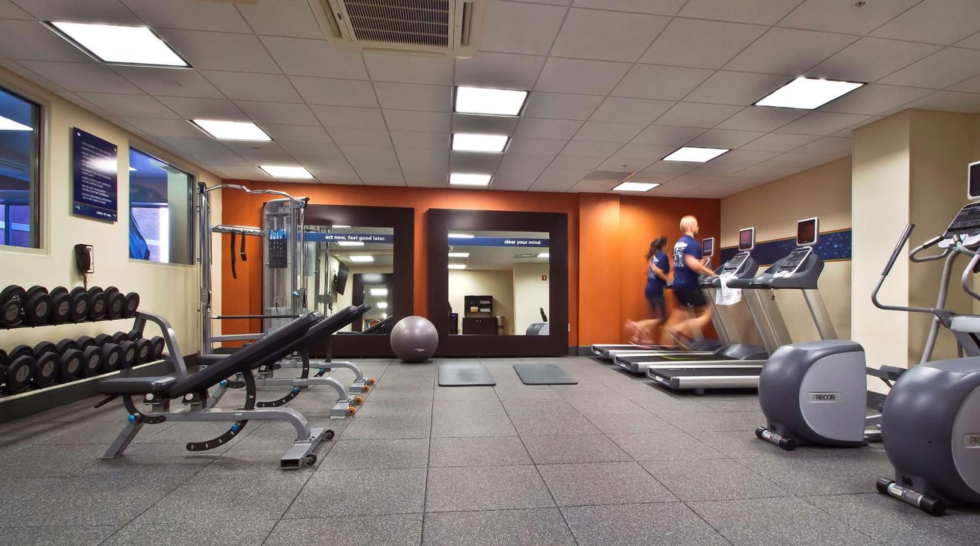 Hampton Inn & Suites Columbus-Downtown, Ohio gallery photo in Columbus, OH — image 12