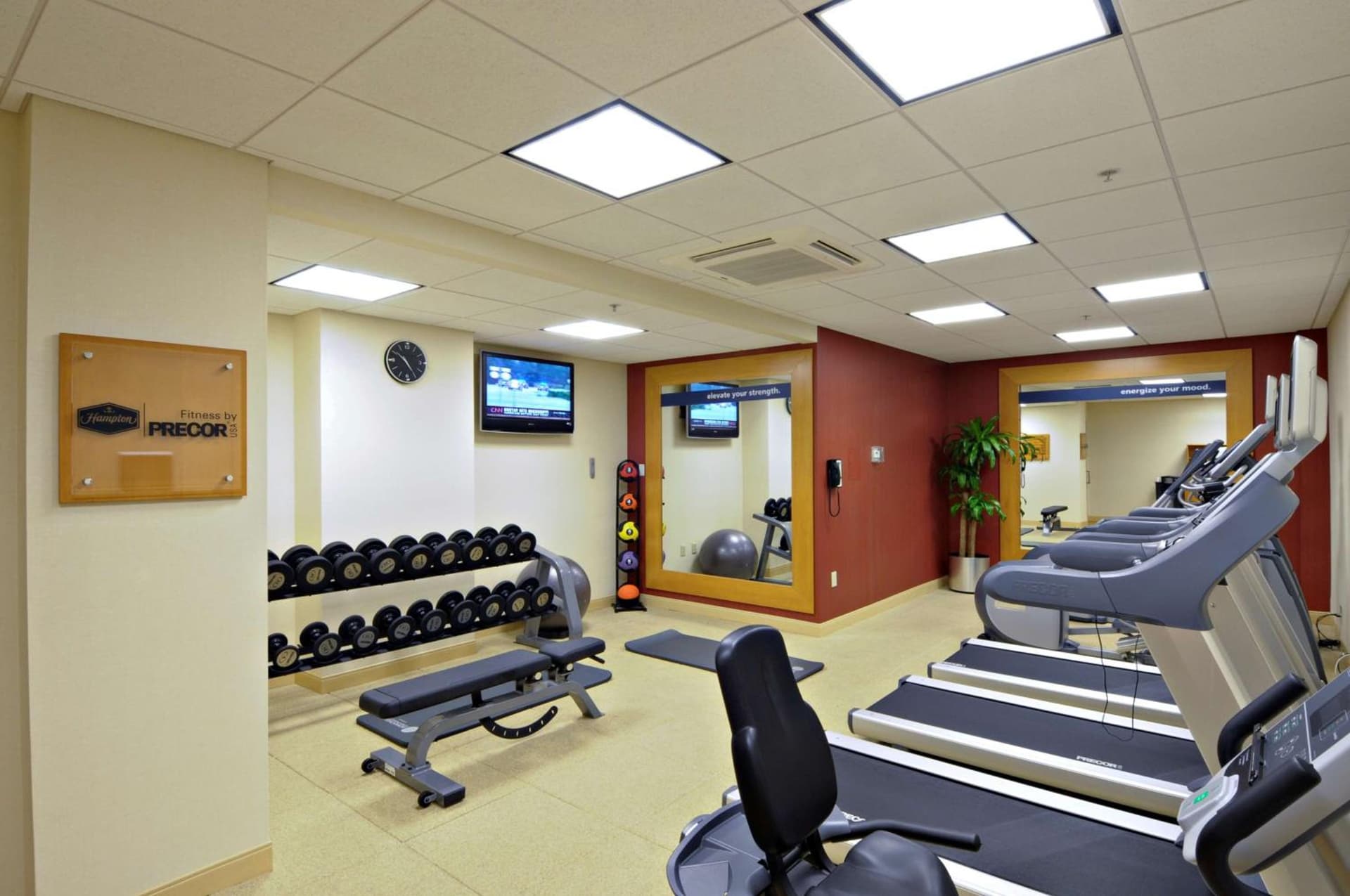 Hampton Inn & Suites Columbus-Downtown, Ohio gallery photo in Columbus, OH — image 54