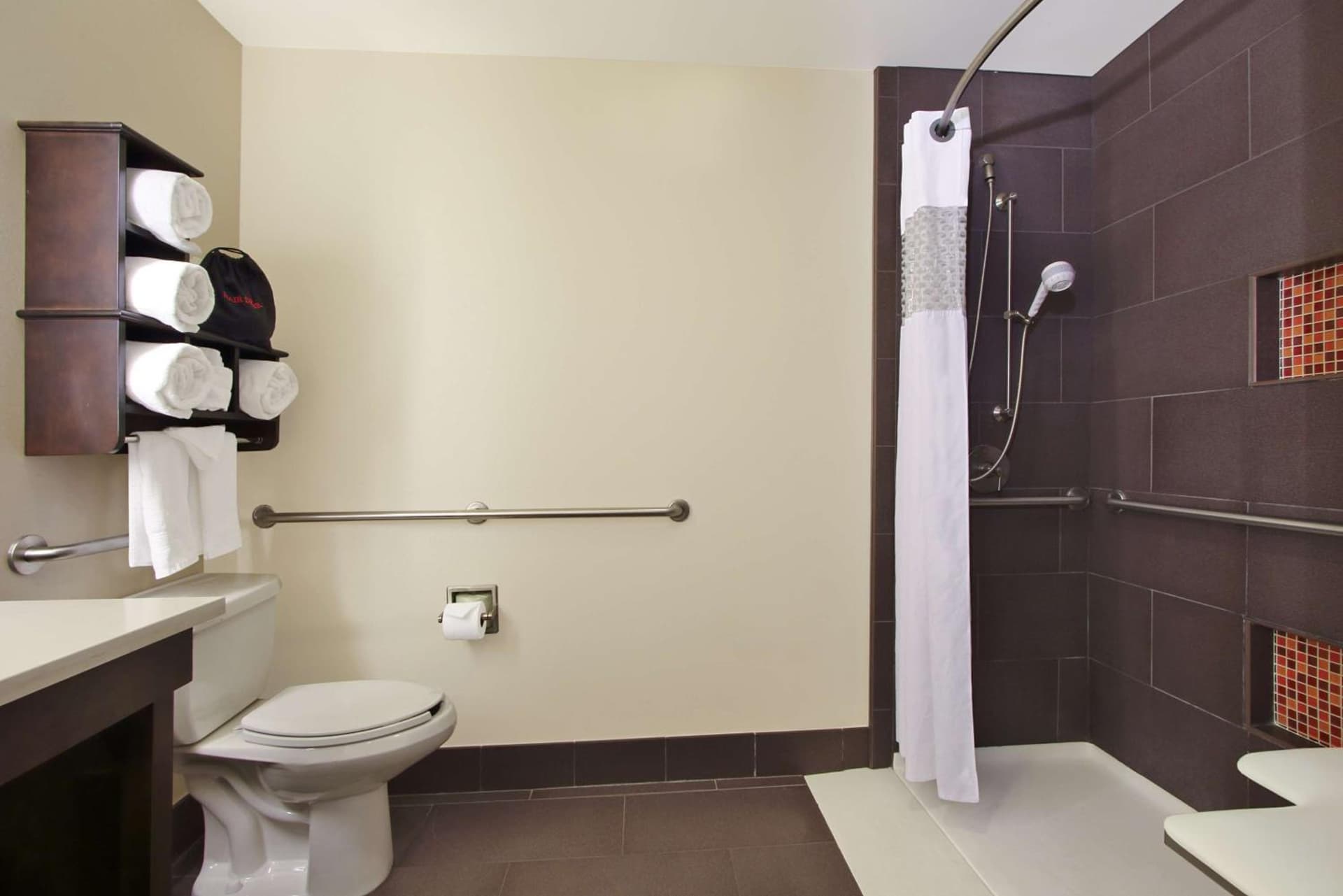 Hampton Inn & Suites Columbus-Downtown, Ohio gallery photo in Columbus, OH — image 57