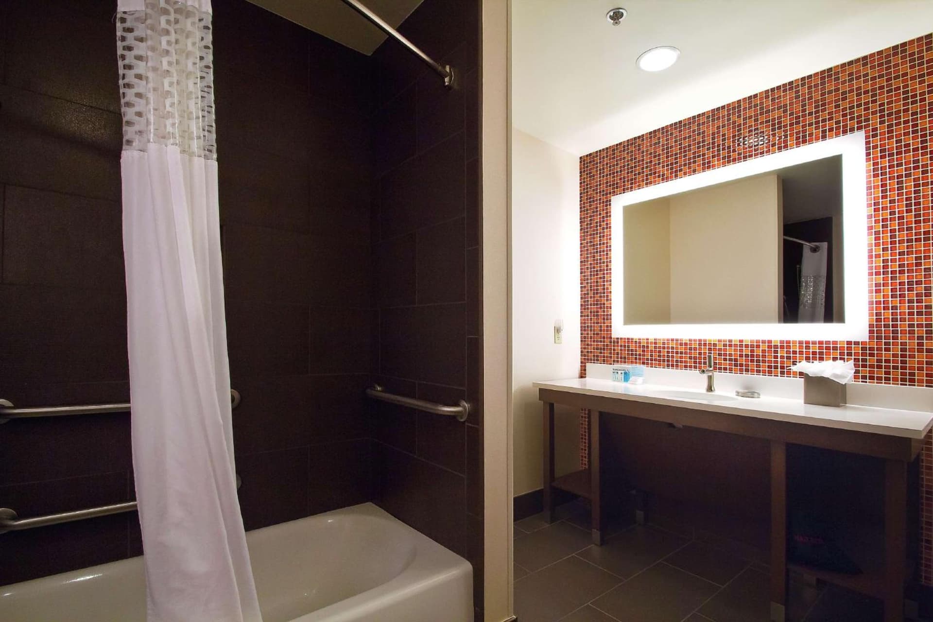 Hampton Inn & Suites Columbus-Downtown, Ohio gallery photo in Columbus, OH — image 24
