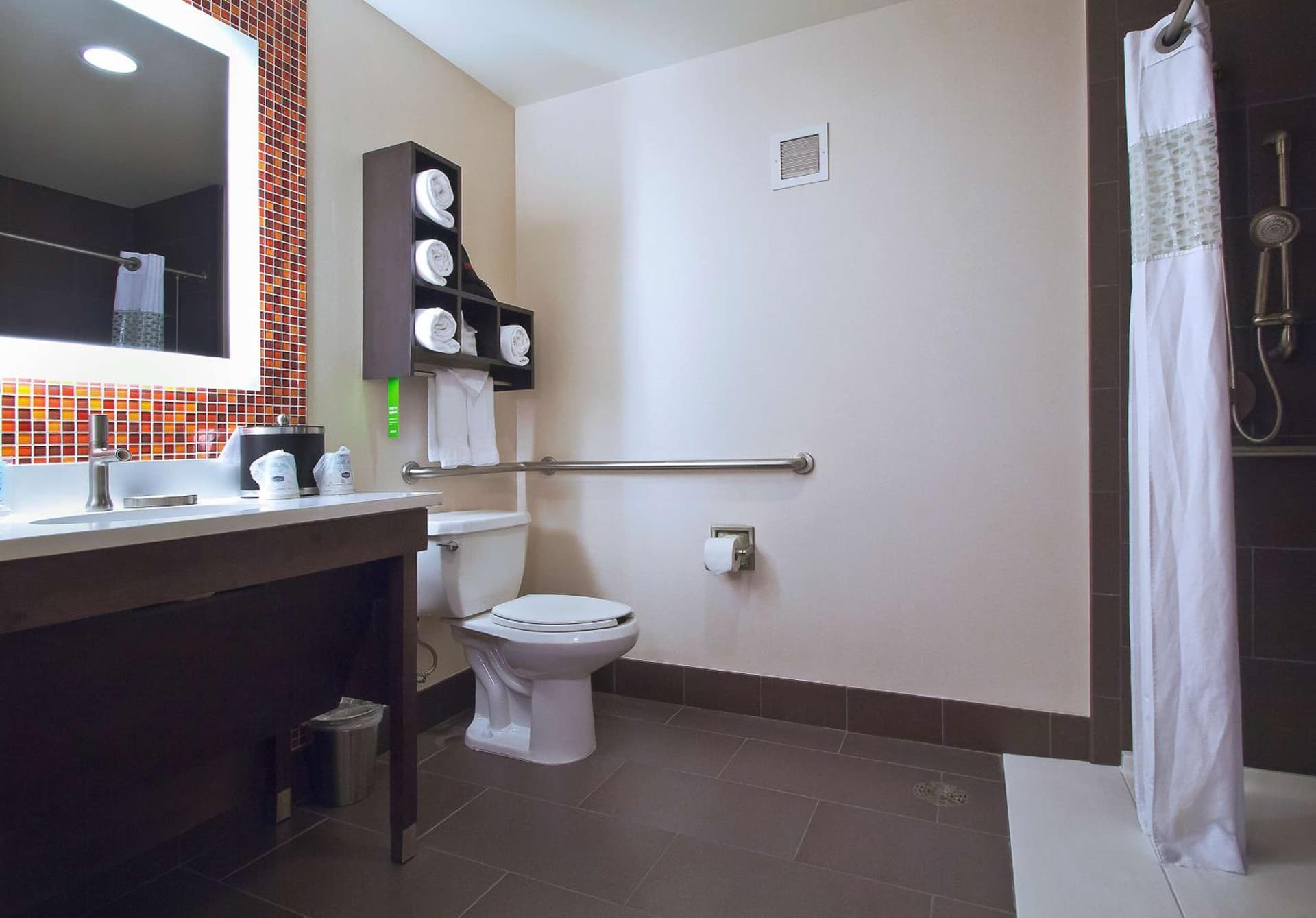 Hampton Inn & Suites Columbus-Downtown, Ohio gallery photo in Columbus, OH — image 13