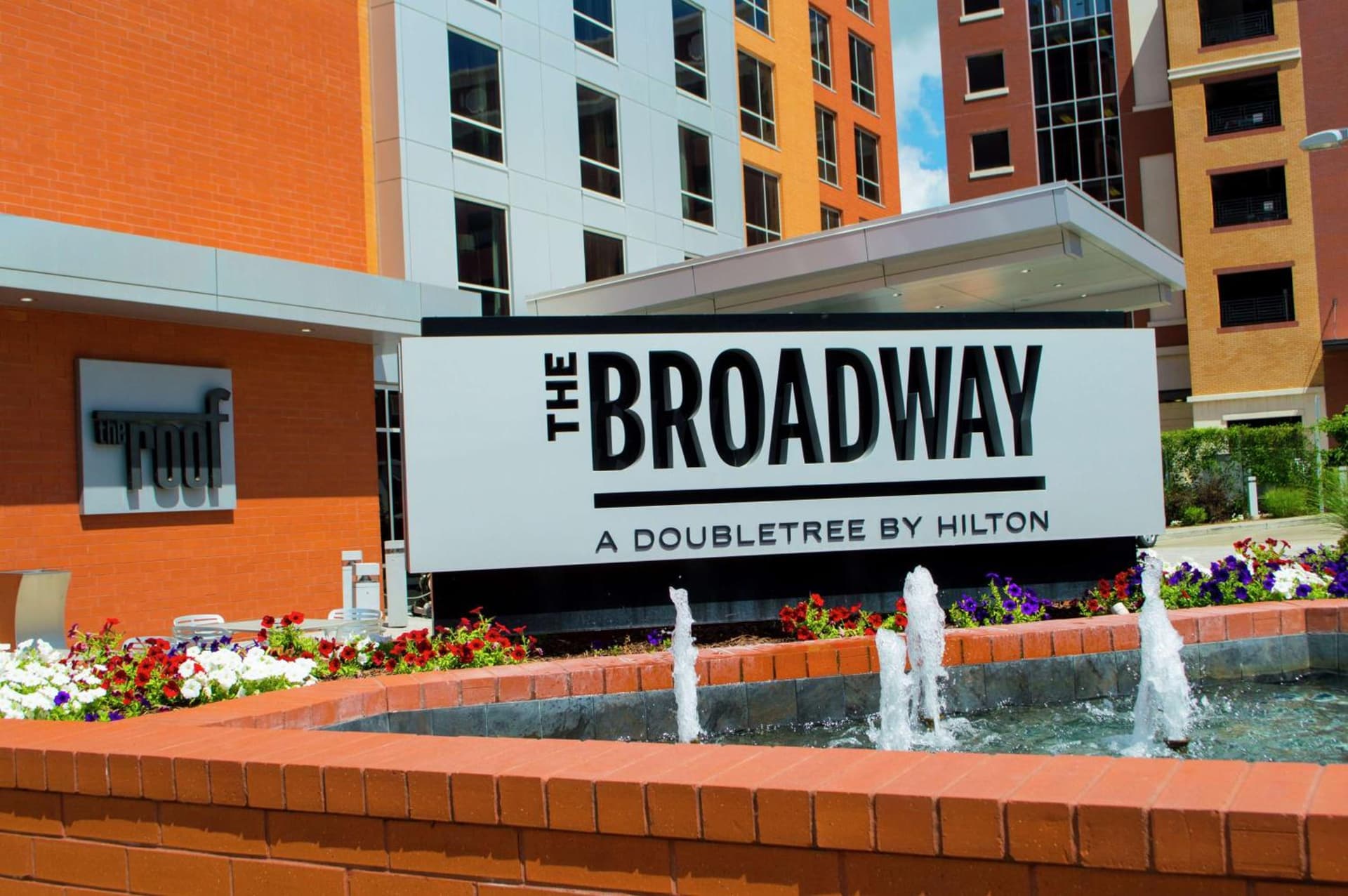 The Broadway Columbia - a DoubleTree by Hilton Hotel interior in Columbia, MO — gallery photo 2