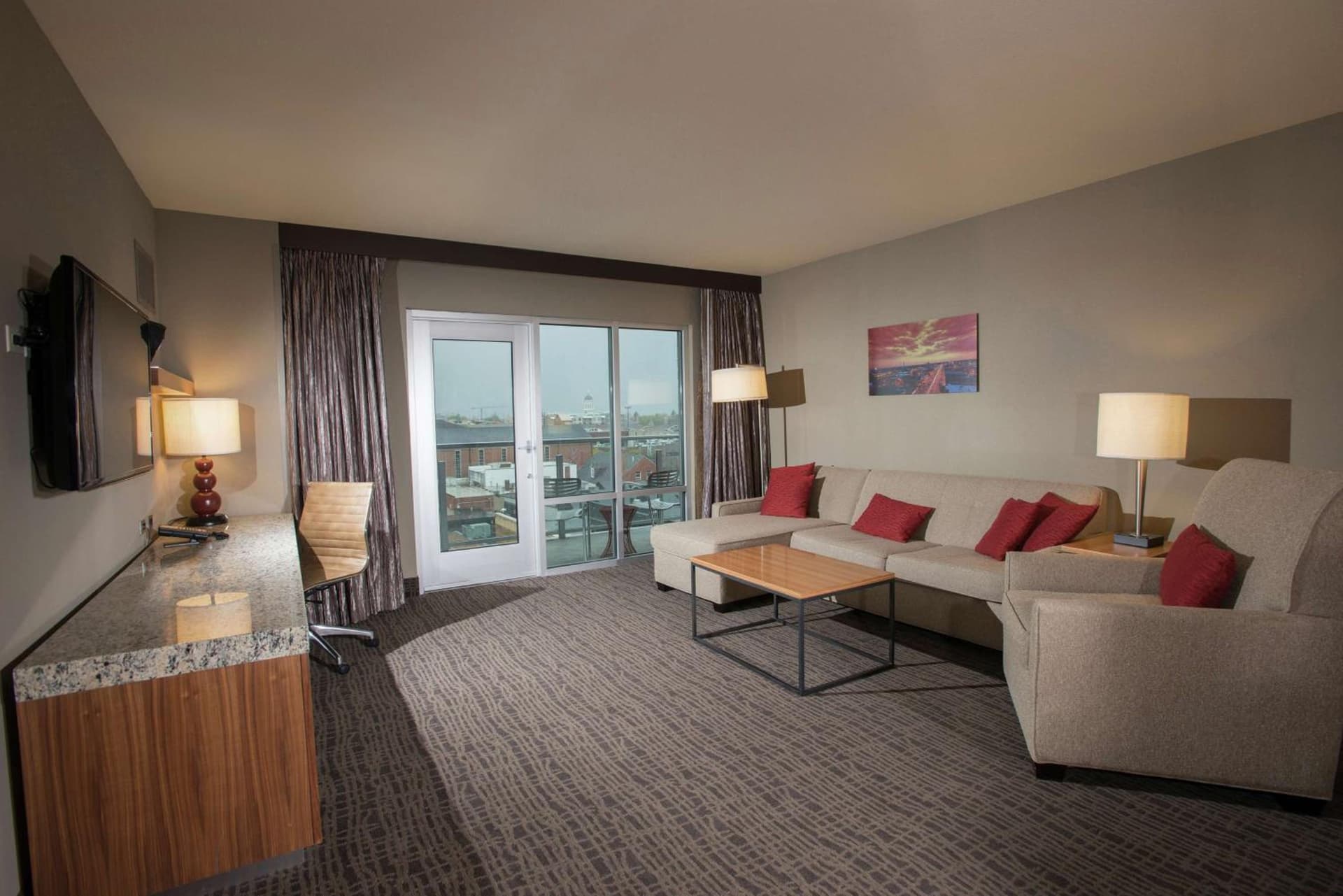 The Broadway Columbia - a DoubleTree by Hilton Hotel gallery photo in Columbia, MO — image 10