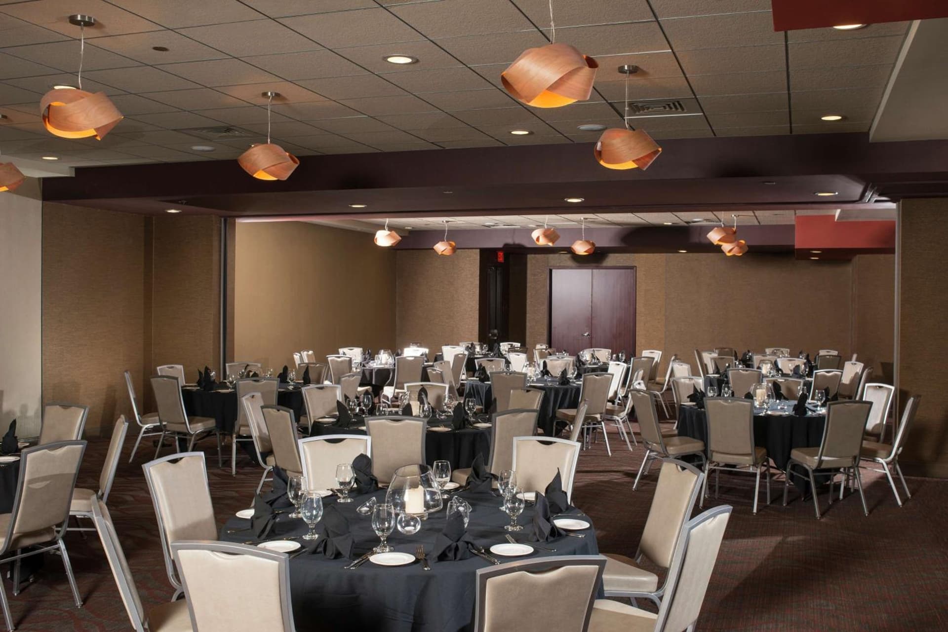 The Broadway Columbia - a DoubleTree by Hilton Hotel gallery photo in Columbia, MO — image 27