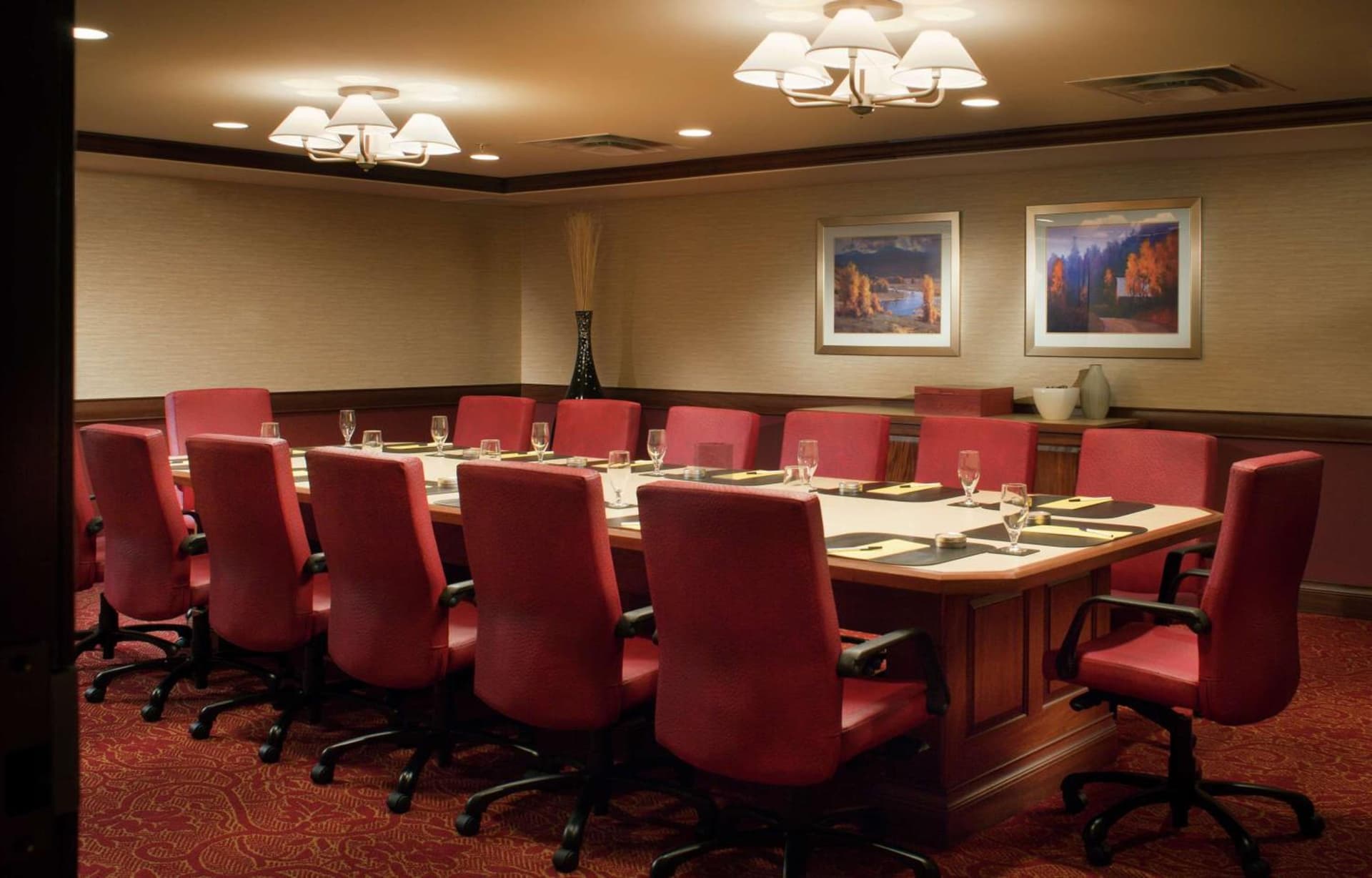 DoubleTree by Hilton Cincinnati Airport gallery photo in Hebron, KY — image 21