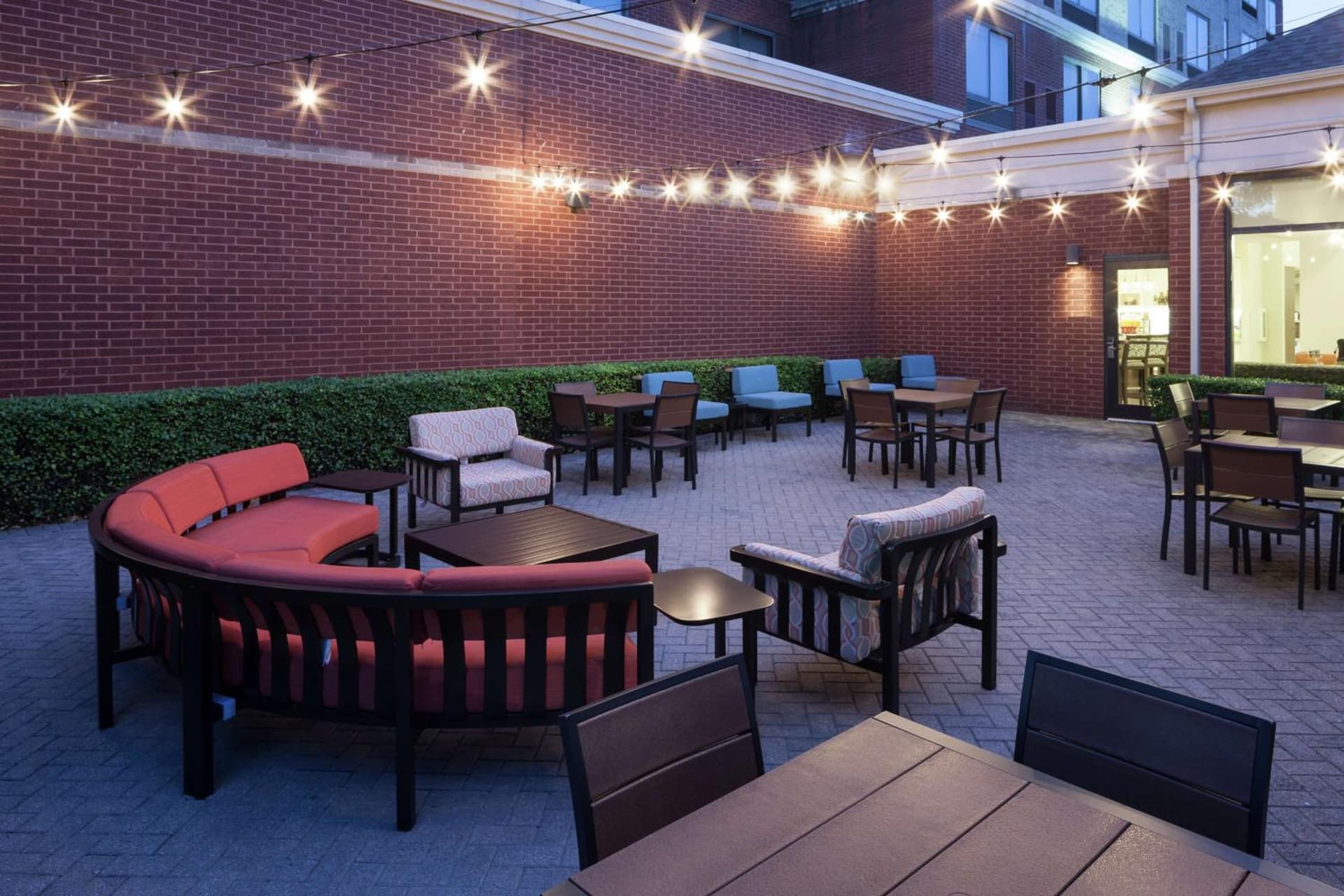 Hilton Garden Inn Dallas/Allen interior in Allen, TX — gallery photo 2