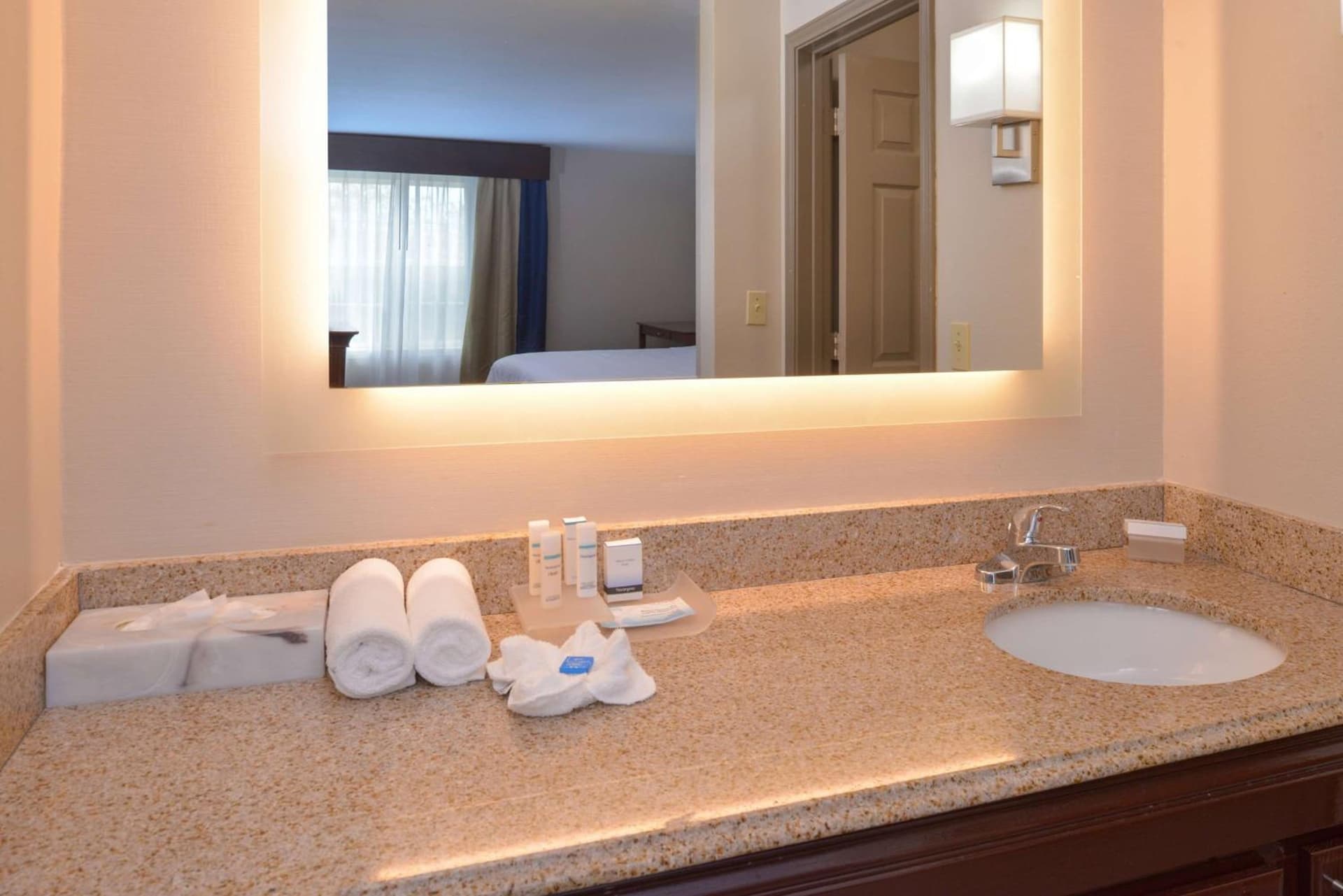 Homewood Suites by Hilton Dallas-Lewisville gallery photo in Lewisville, TX — image 5