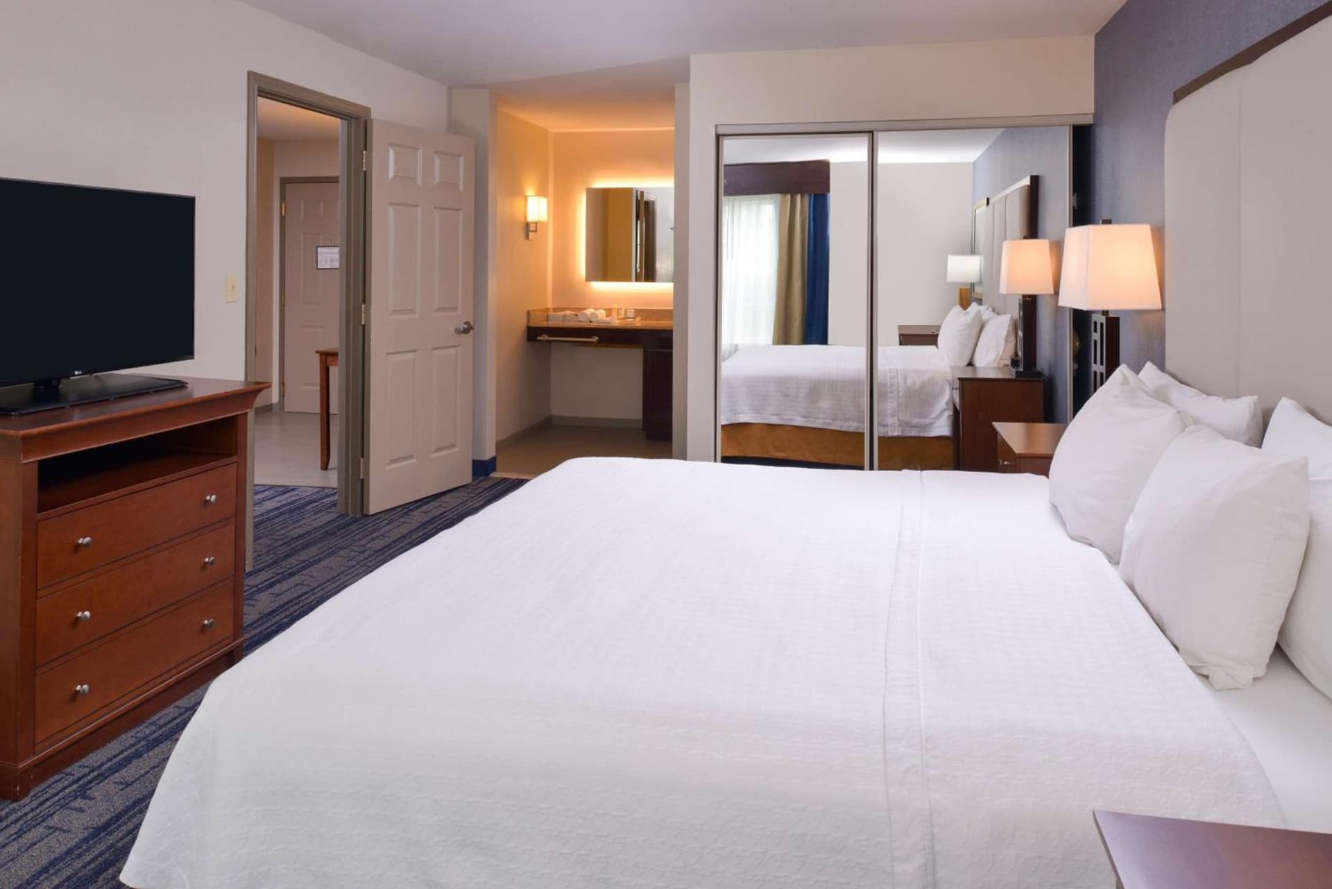 Homewood Suites by Hilton Dallas-Lewisville gallery photo in Lewisville, TX — image 27