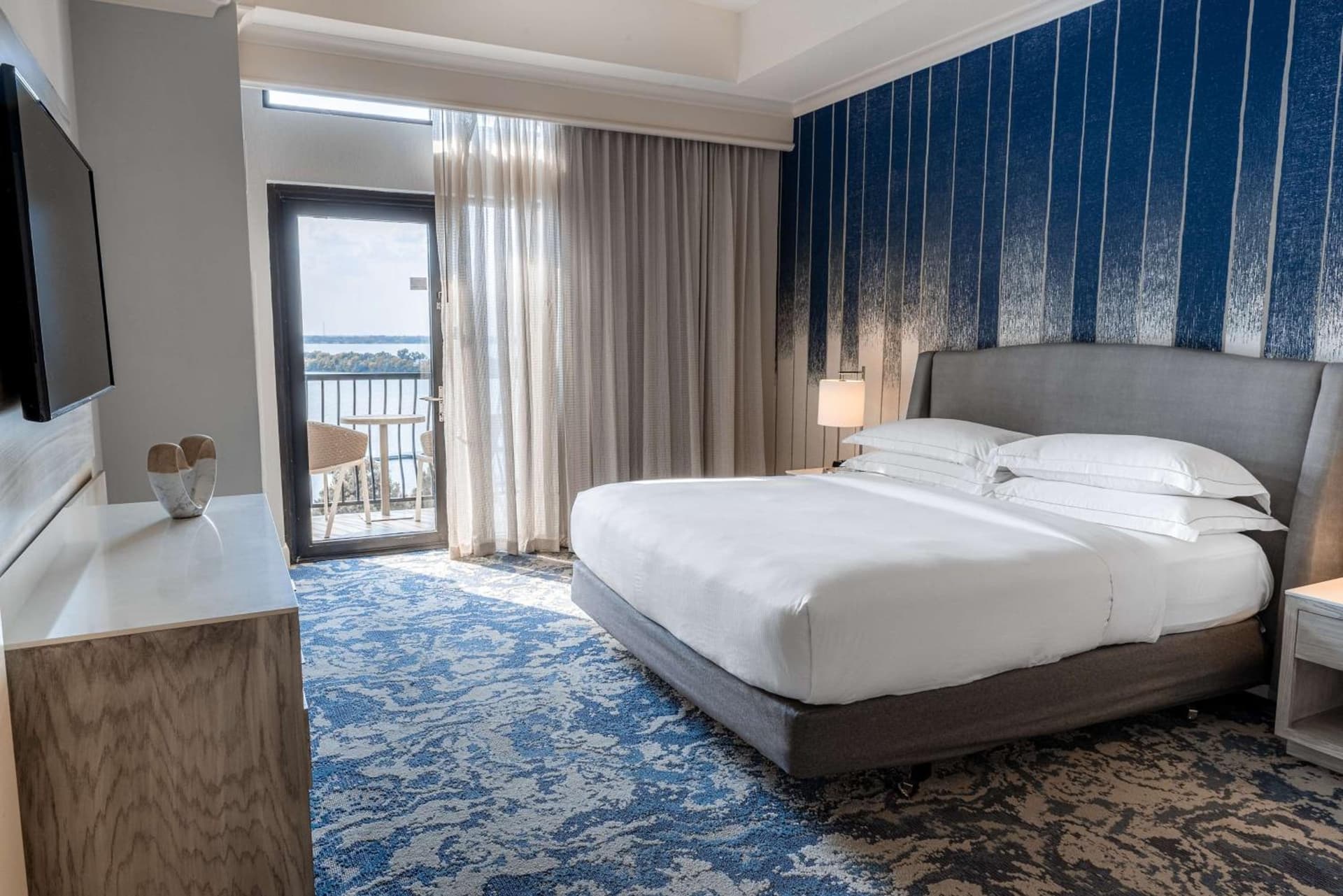 Hilton Dallas/Rockwall Lakefront Hotel gallery photo in Rockwall, TX — image 5