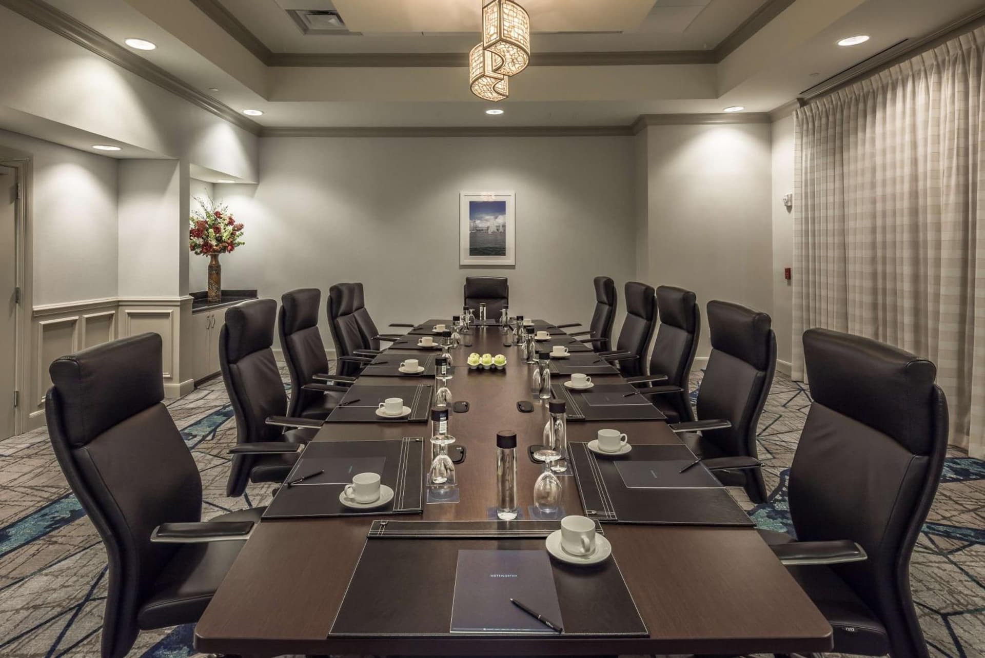 Hilton Dallas/Rockwall Lakefront Hotel gallery photo in Rockwall, TX — image 9