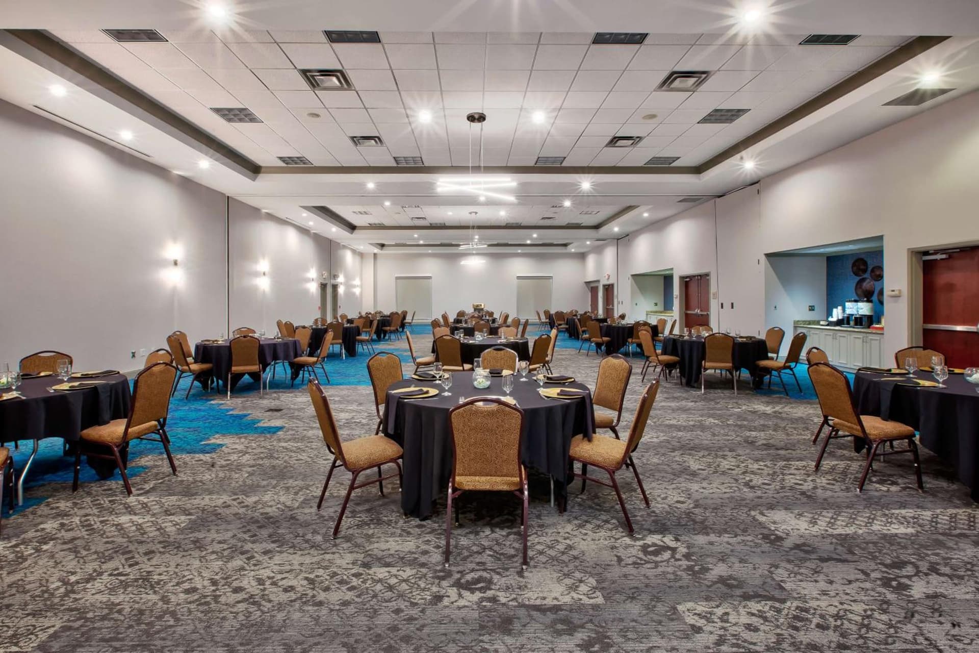 Hilton Garden Inn Dayton/ Beavercreek gallery photo in Beavercreek, OH — image 26