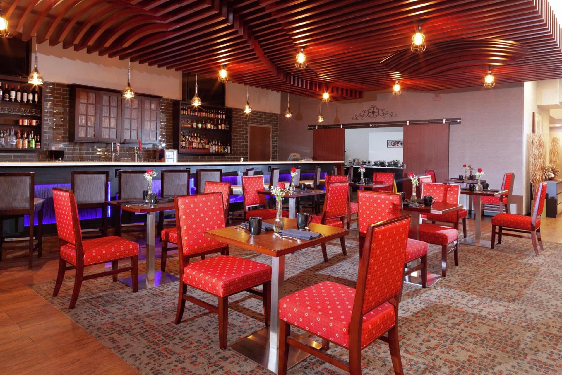 Best Western Plus Miamisburg-Dayton Suites, Banquets & Hotel property views in Miamisburg, OH — gallery photo 3