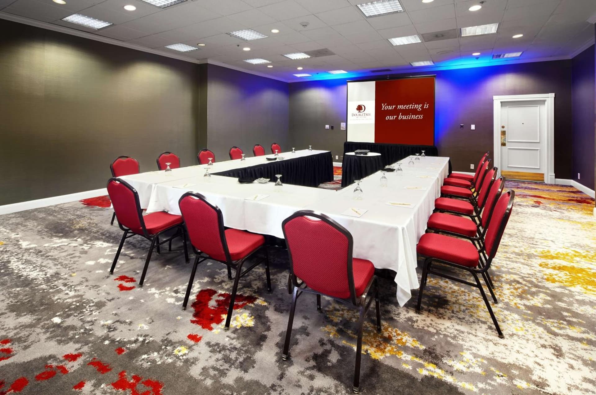 DoubleTree by Hilton Dallas Near the Galleria gallery photo in Dallas, TX — image 27