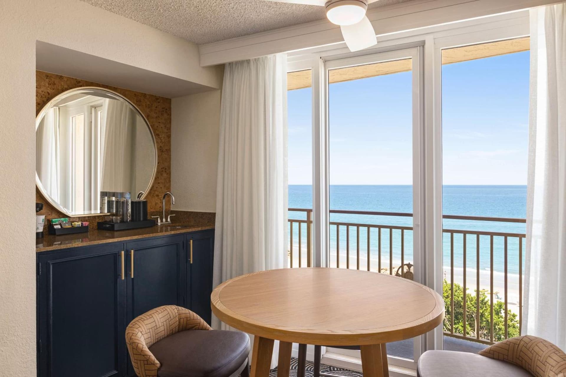 Embassy Suites by Hilton Deerfield Beach Resort & Spa gallery photo in Deerfield Beach, FL — image 26