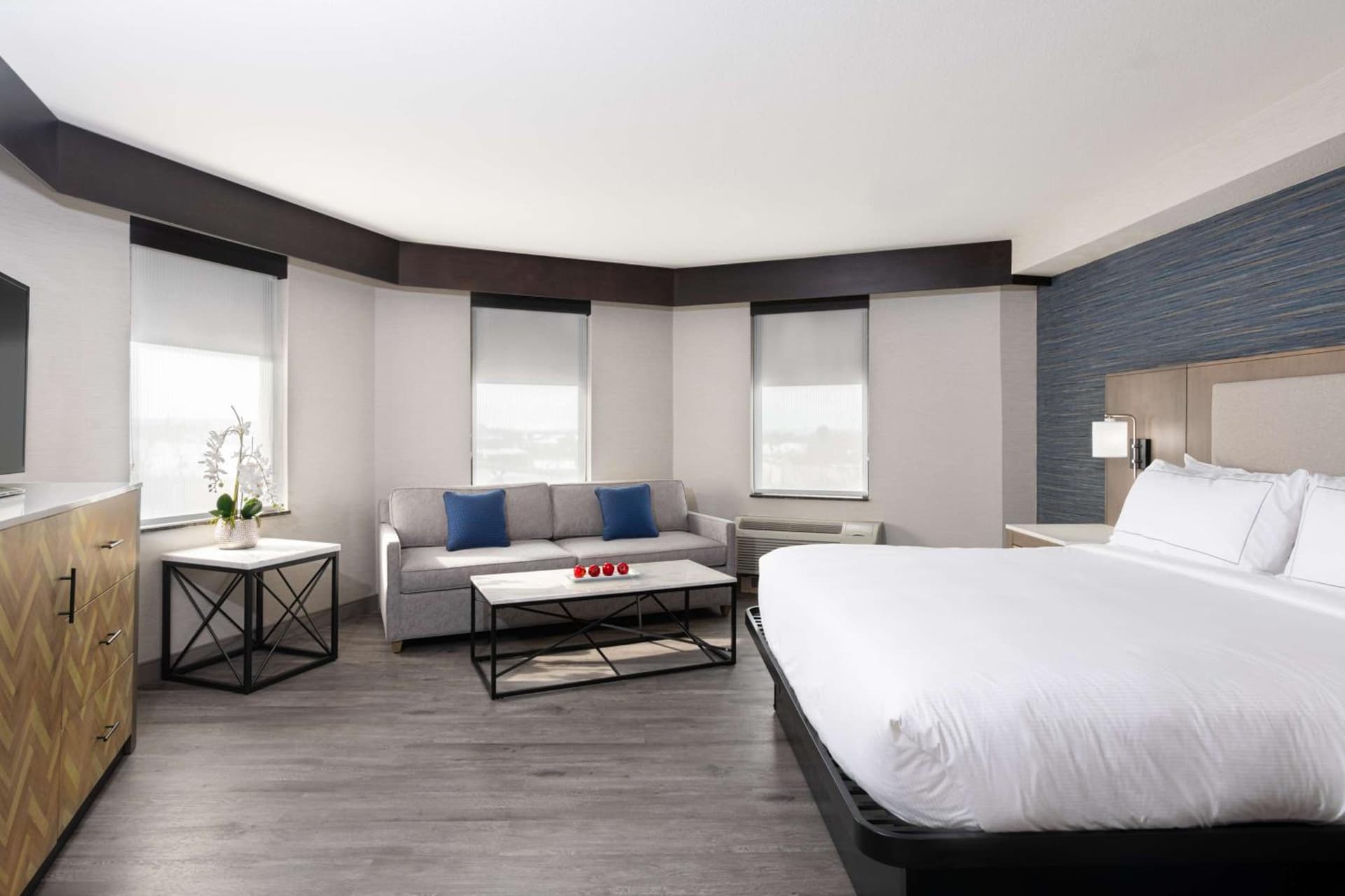 DoubleTree by Hilton Hotel Denver - Thornton gallery photo in Thornton, CO — image 14
