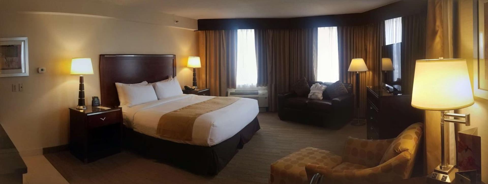 DoubleTree by Hilton Hotel Denver - Thornton gallery photo in Thornton, CO — image 15