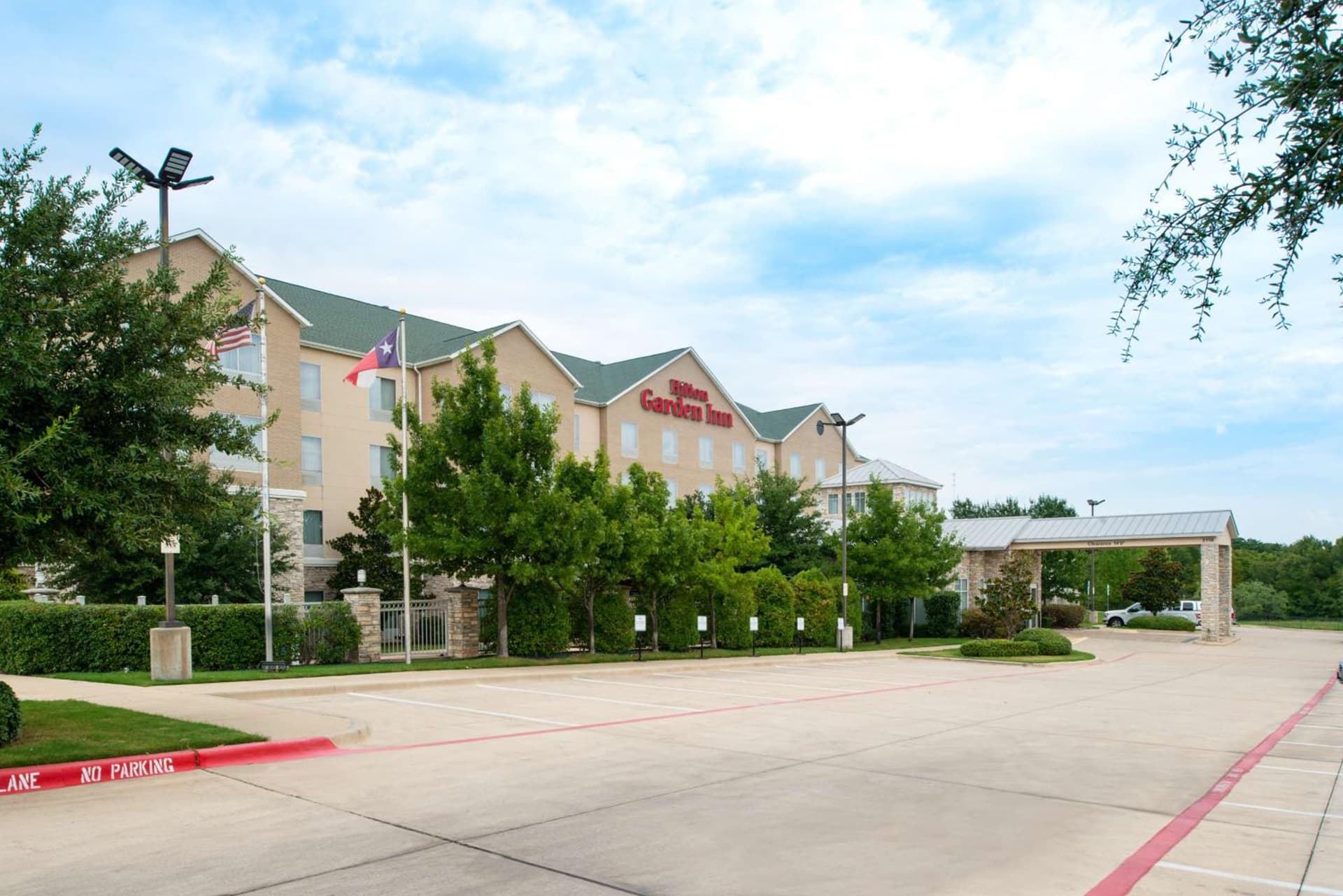 Hilton Garden Inn Denton gallery photo in Denton, TX — image 6