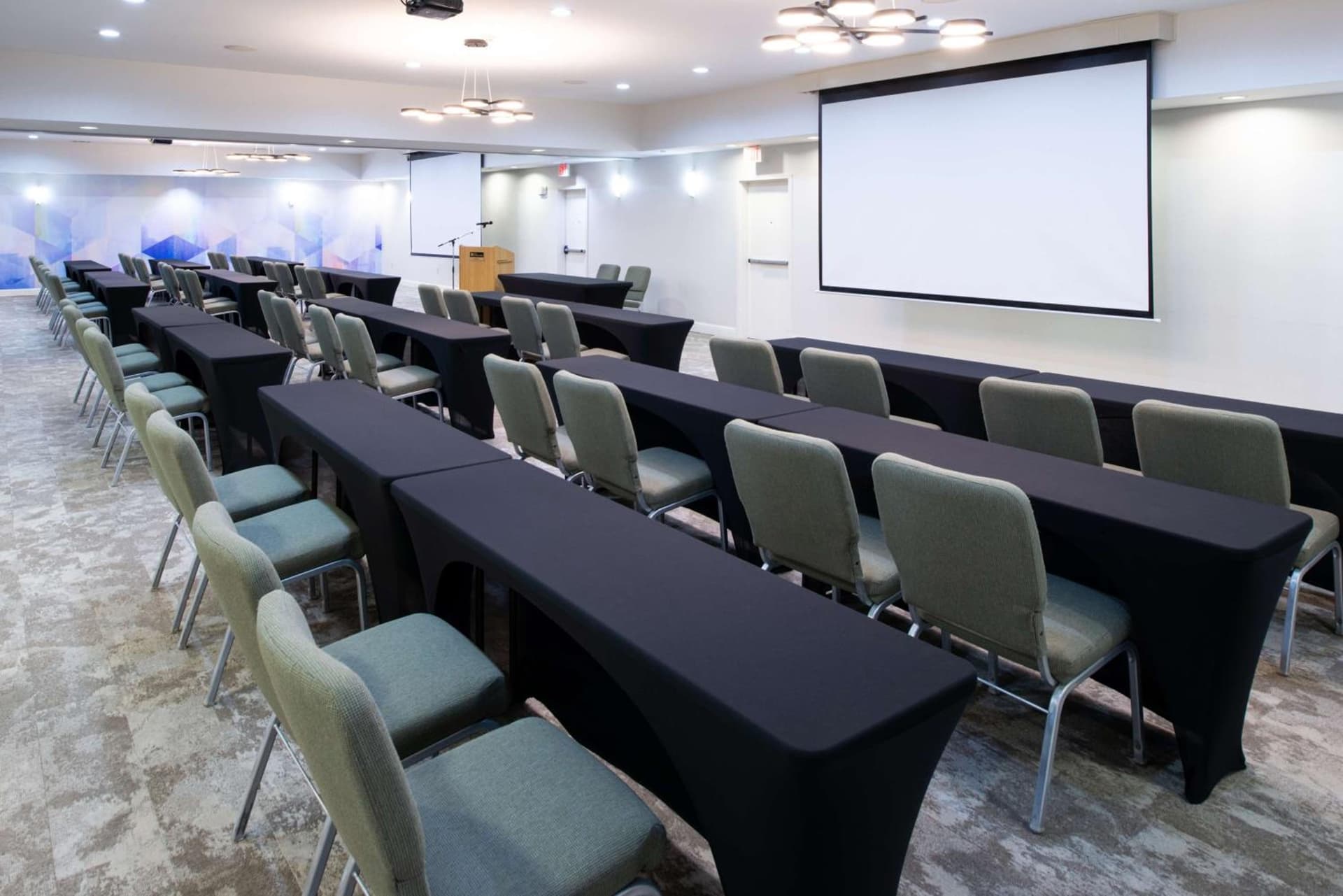 Hilton Garden Inn Denton gallery photo in Denton, TX — image 35