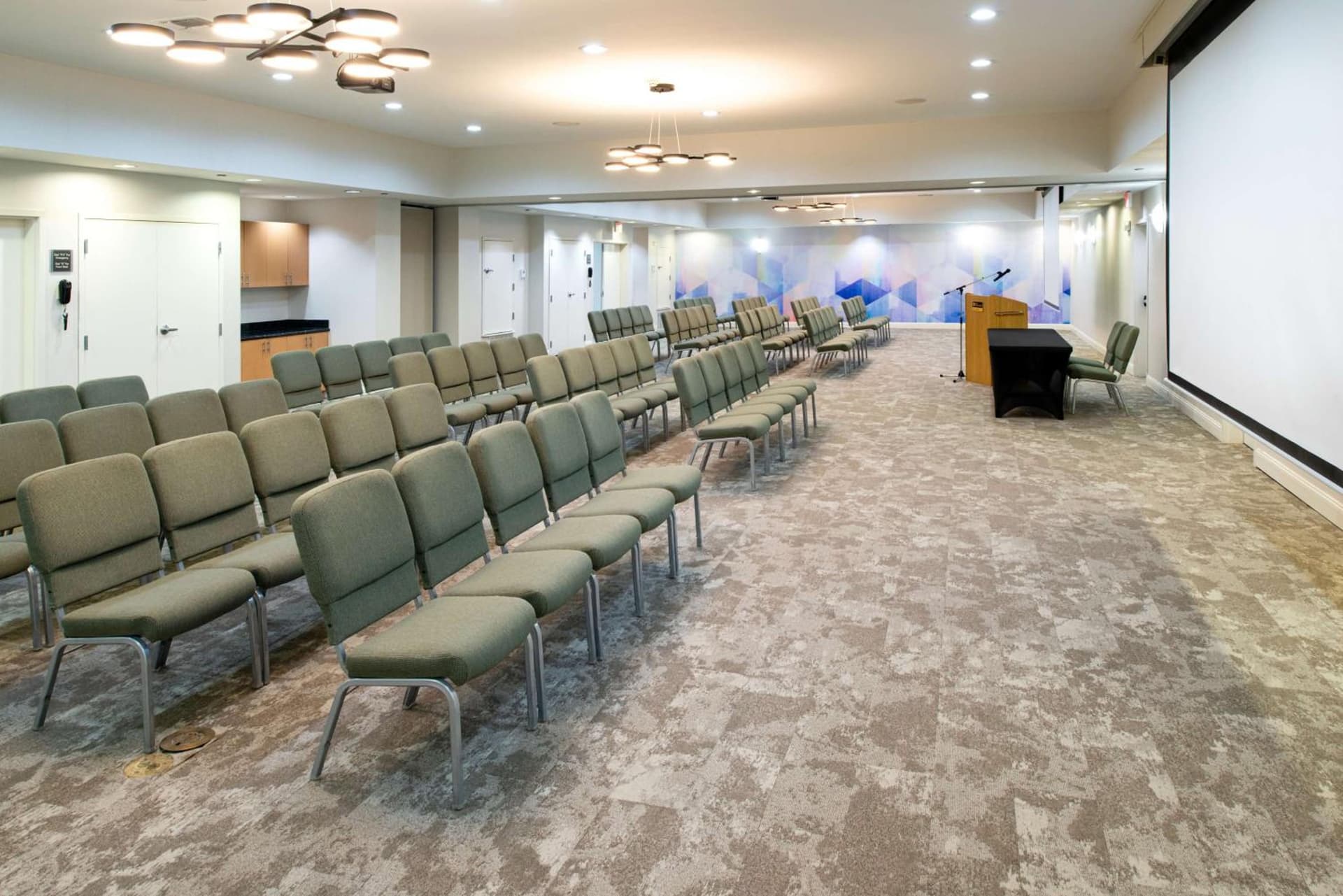 Hilton Garden Inn Denton gallery photo in Denton, TX — image 19