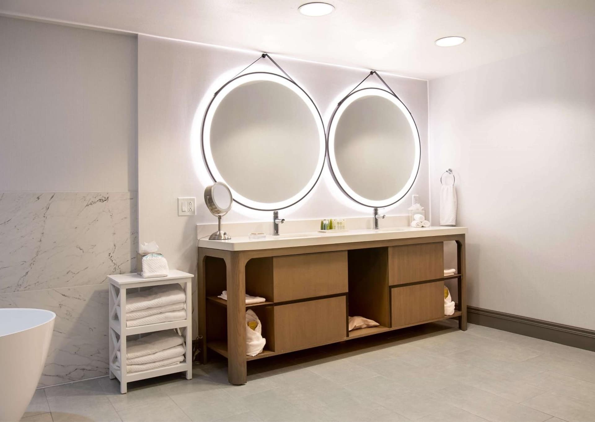 Hilton Dallas Southlake Town Square gallery photo in Southlake, TX — image 32