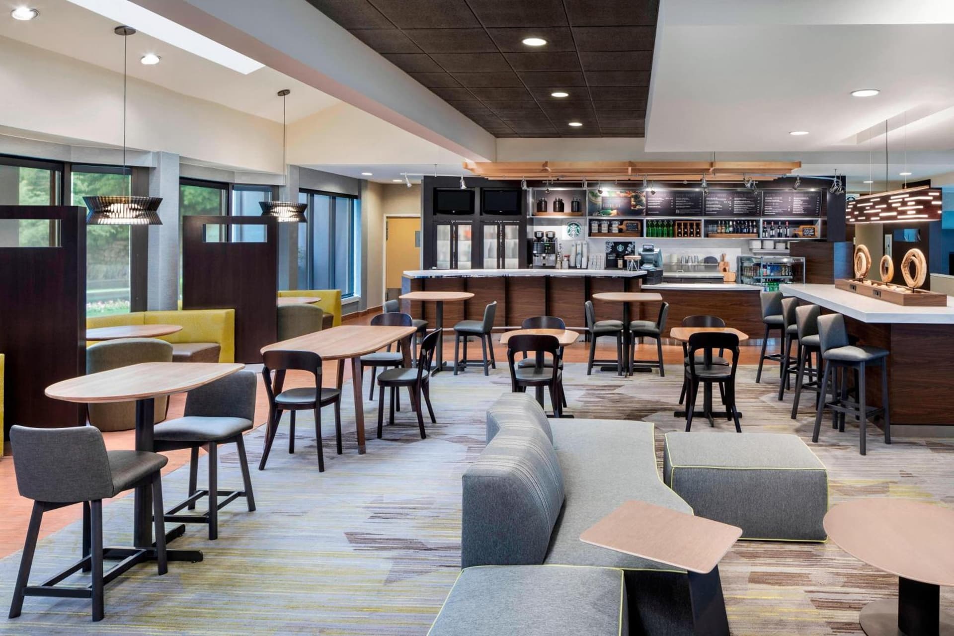 Courtyard by Marriott Tarrytown Westchester County property views in Tarrytown, NY — gallery photo 3