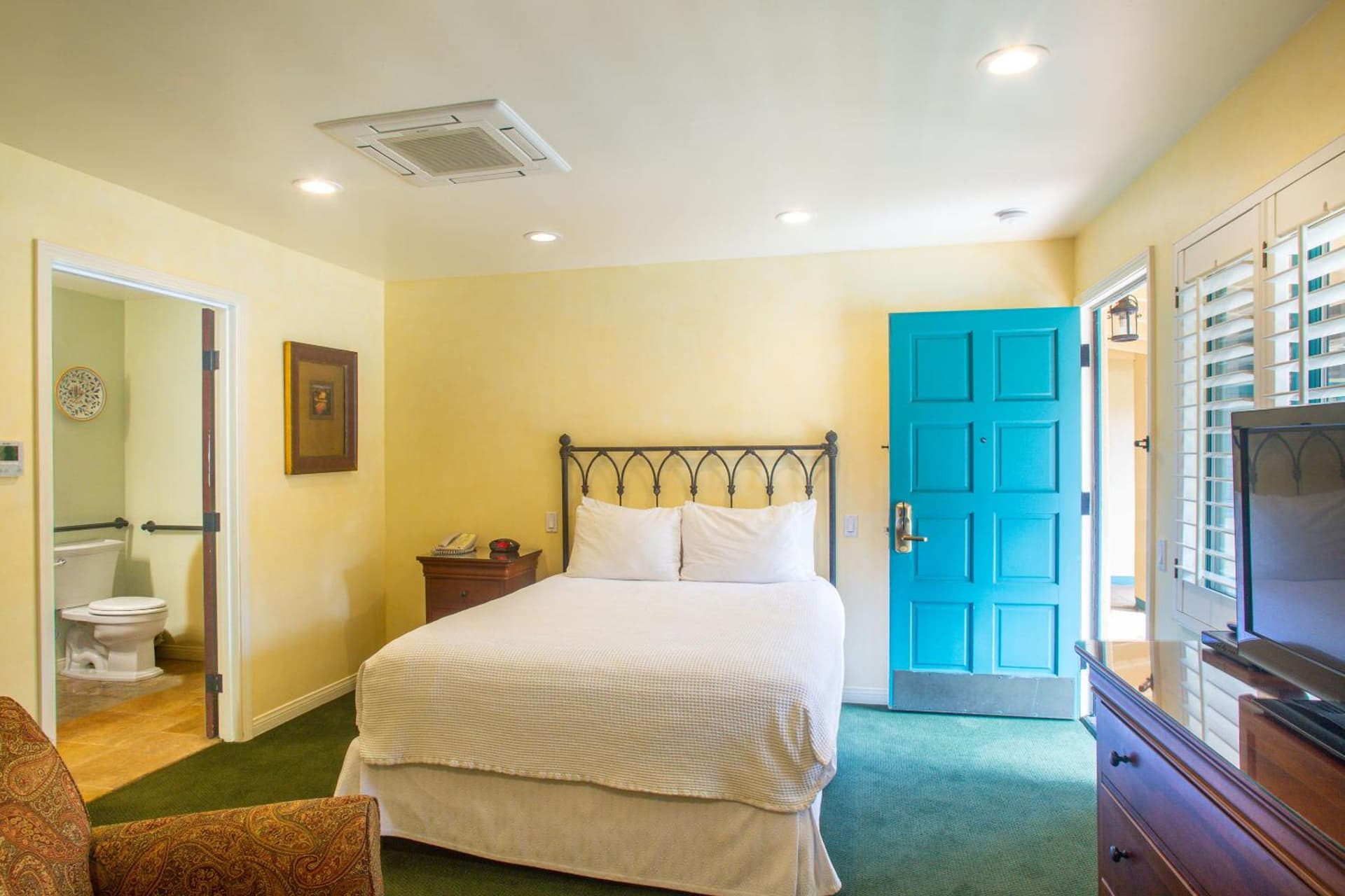 Castillo Inn at the Beach gallery photo in Santa Barbara, CA — image 19